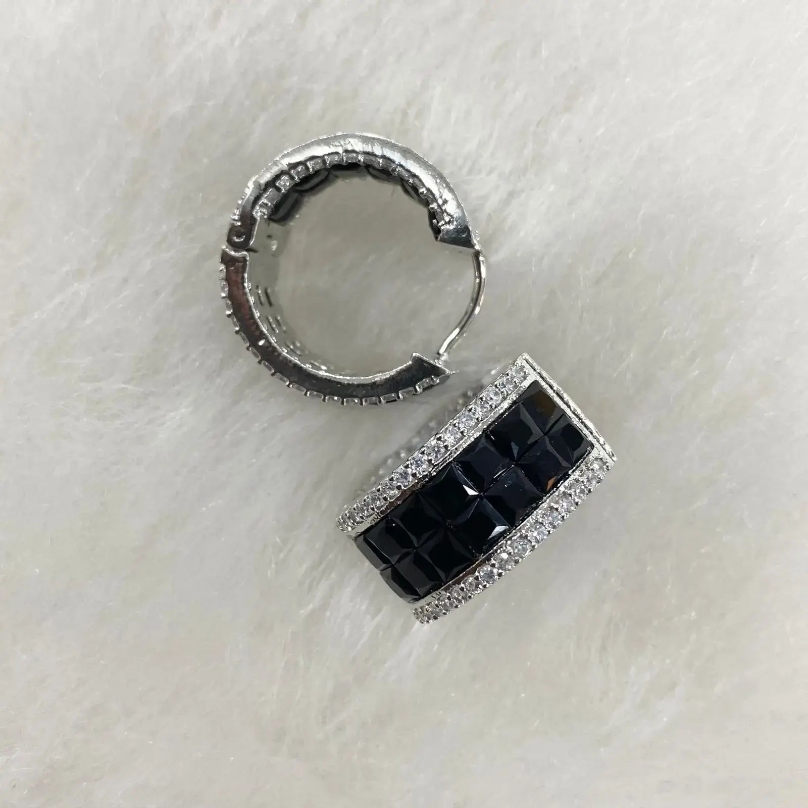 Elisa Cocktail AD Hoops- Black