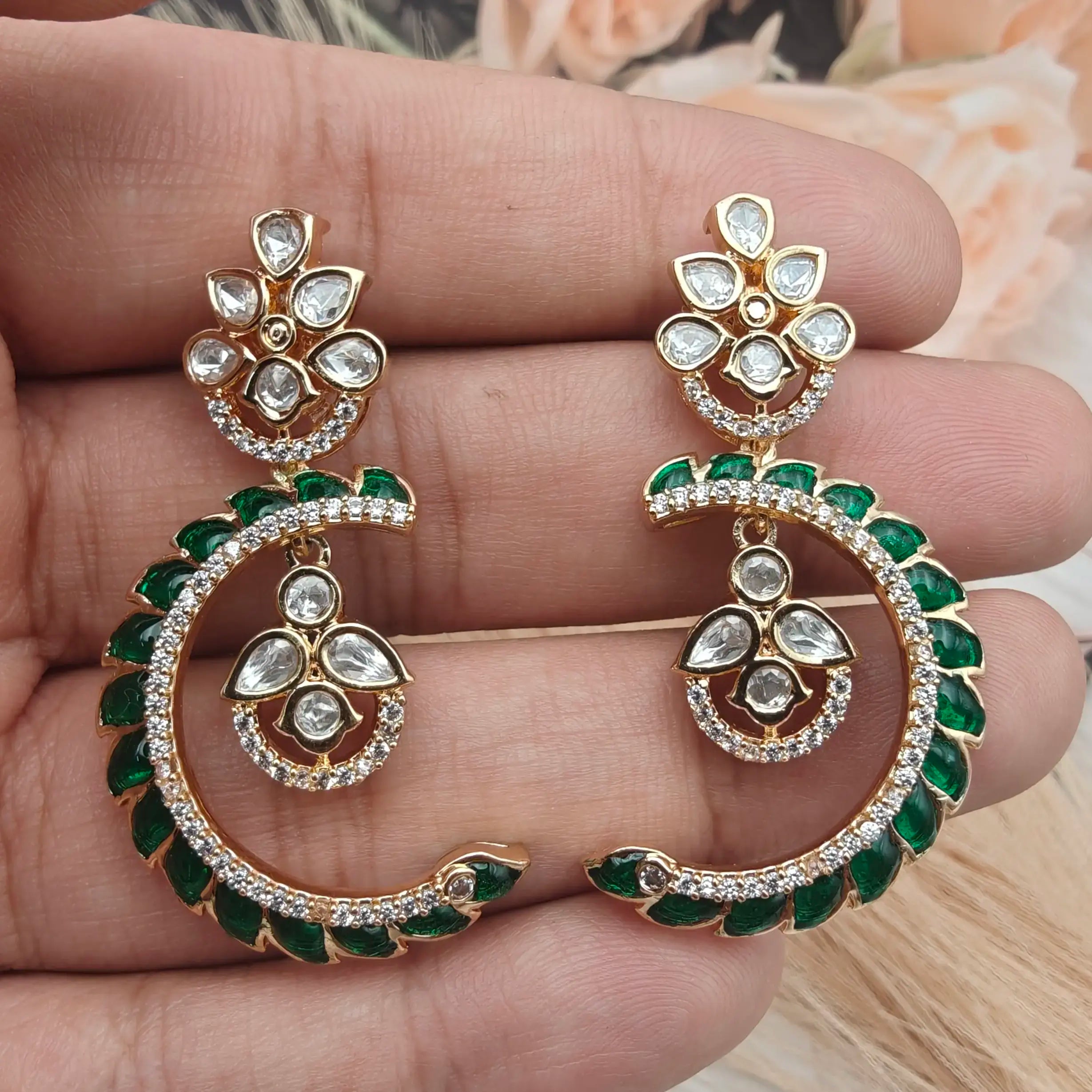 Half Chand Sunheri Kundan Earrings - Green