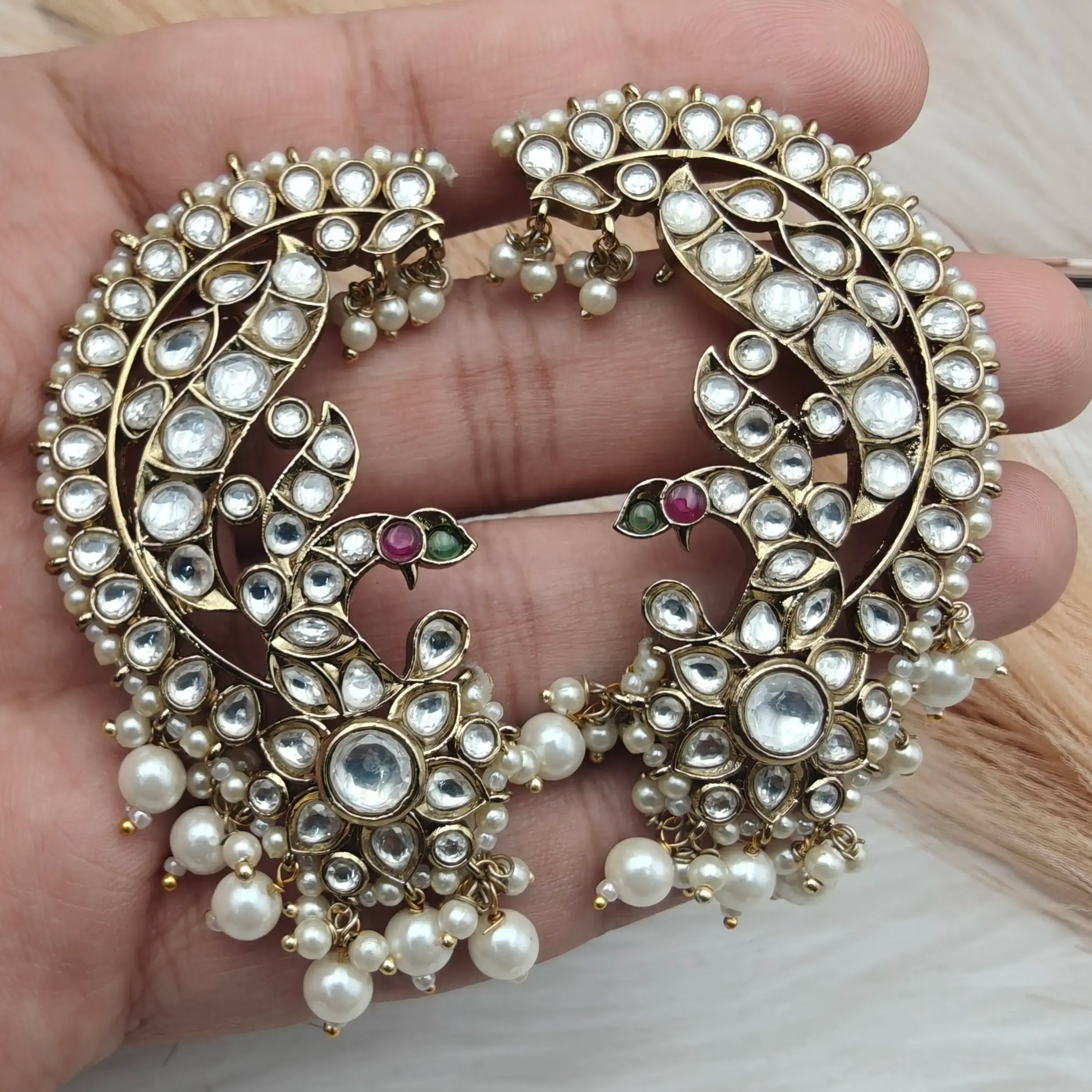 Sagusha Earcuff- Pearl