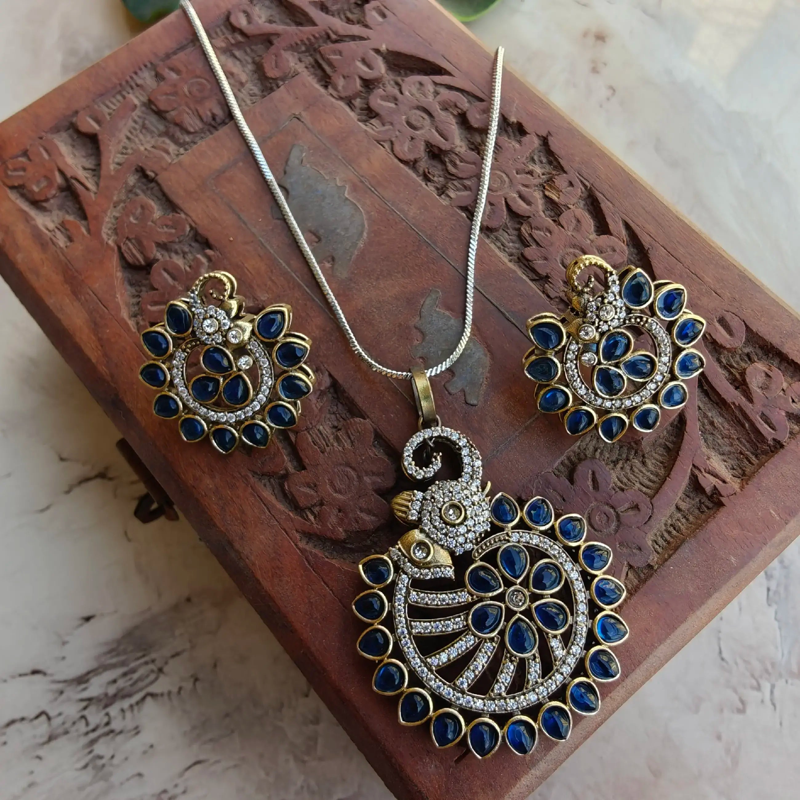 Elephant Dual Tone Pendant Set - Blue