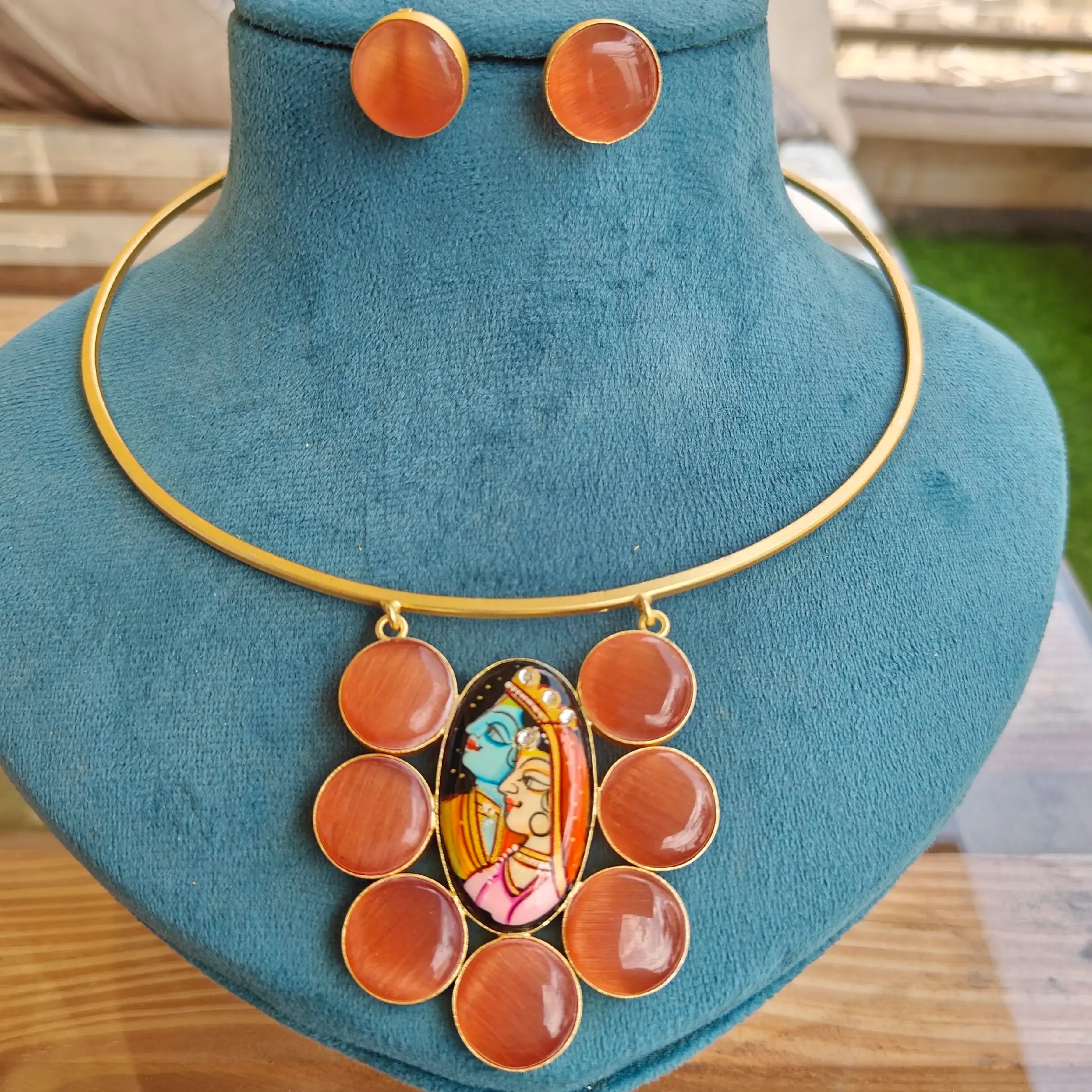 Krishna Radha Sleek Tanjore Hasli Set- Orange