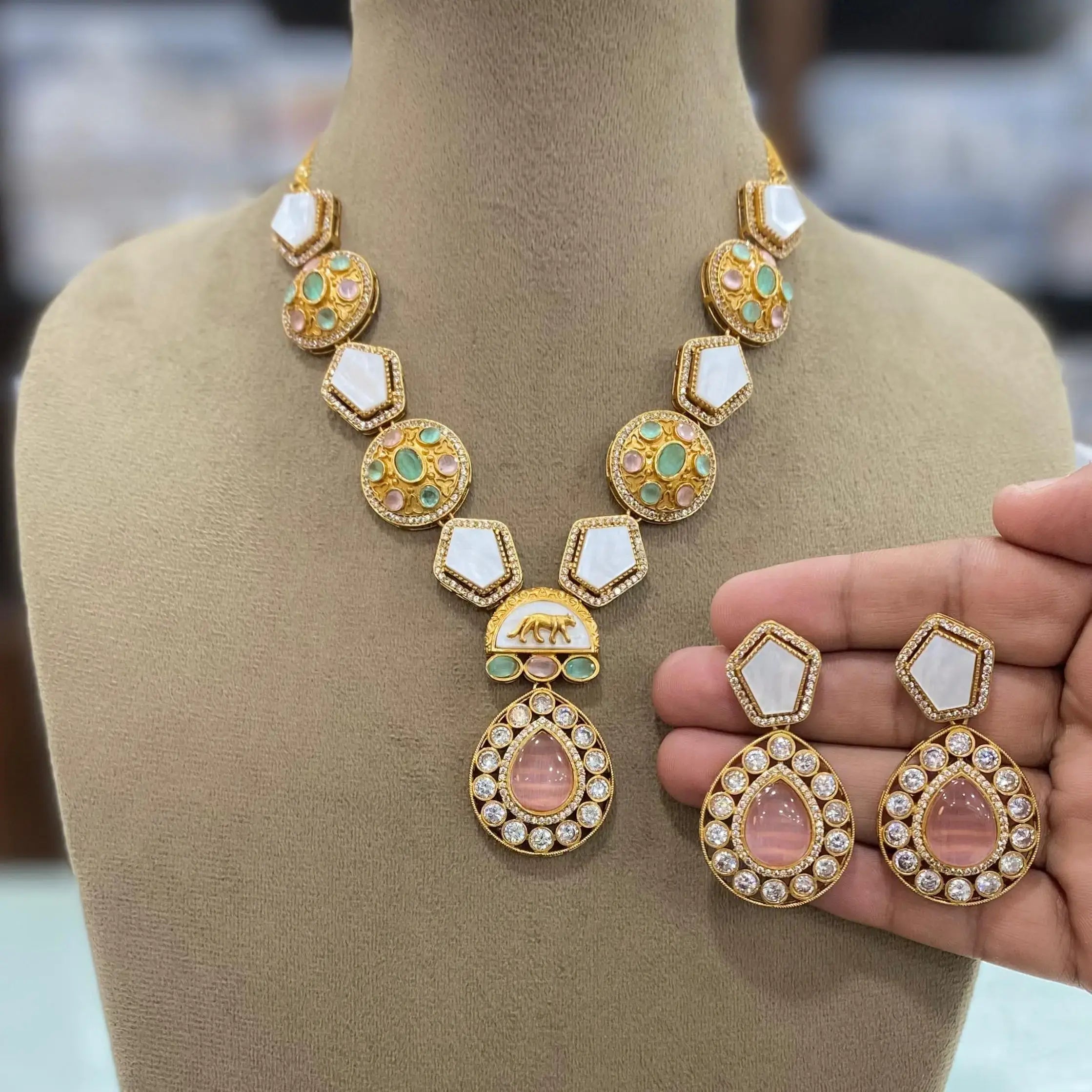 Sabya Inspired Veera Jaguar Shell Stone Necklace Set - Pink n Mint