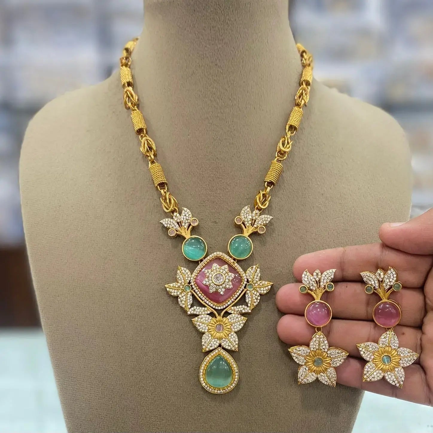 Suman Chain Necklace Set - Pink And Mint