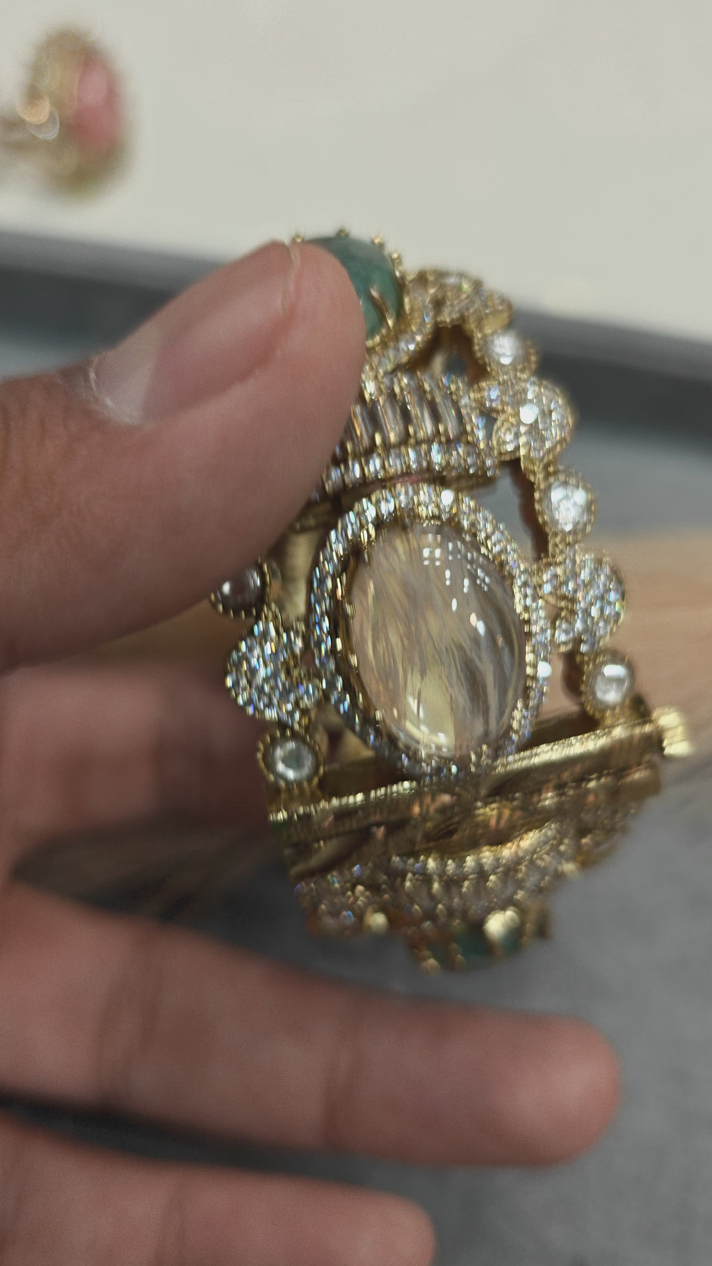 Mahira Sabya Inspired Openable Bangle - Multi 4