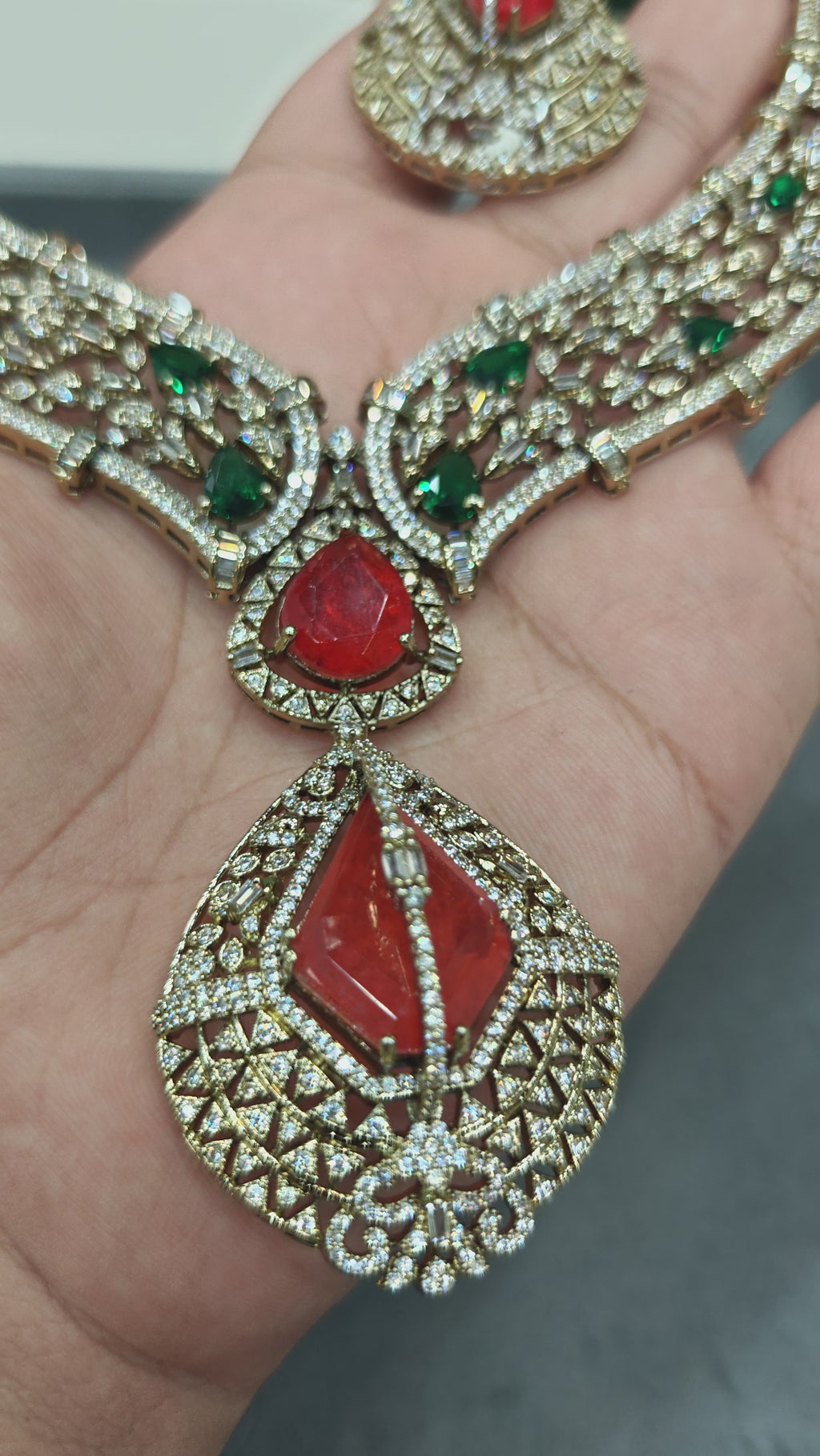 Anvitha Doublet Statement Necklace Set- Red Green