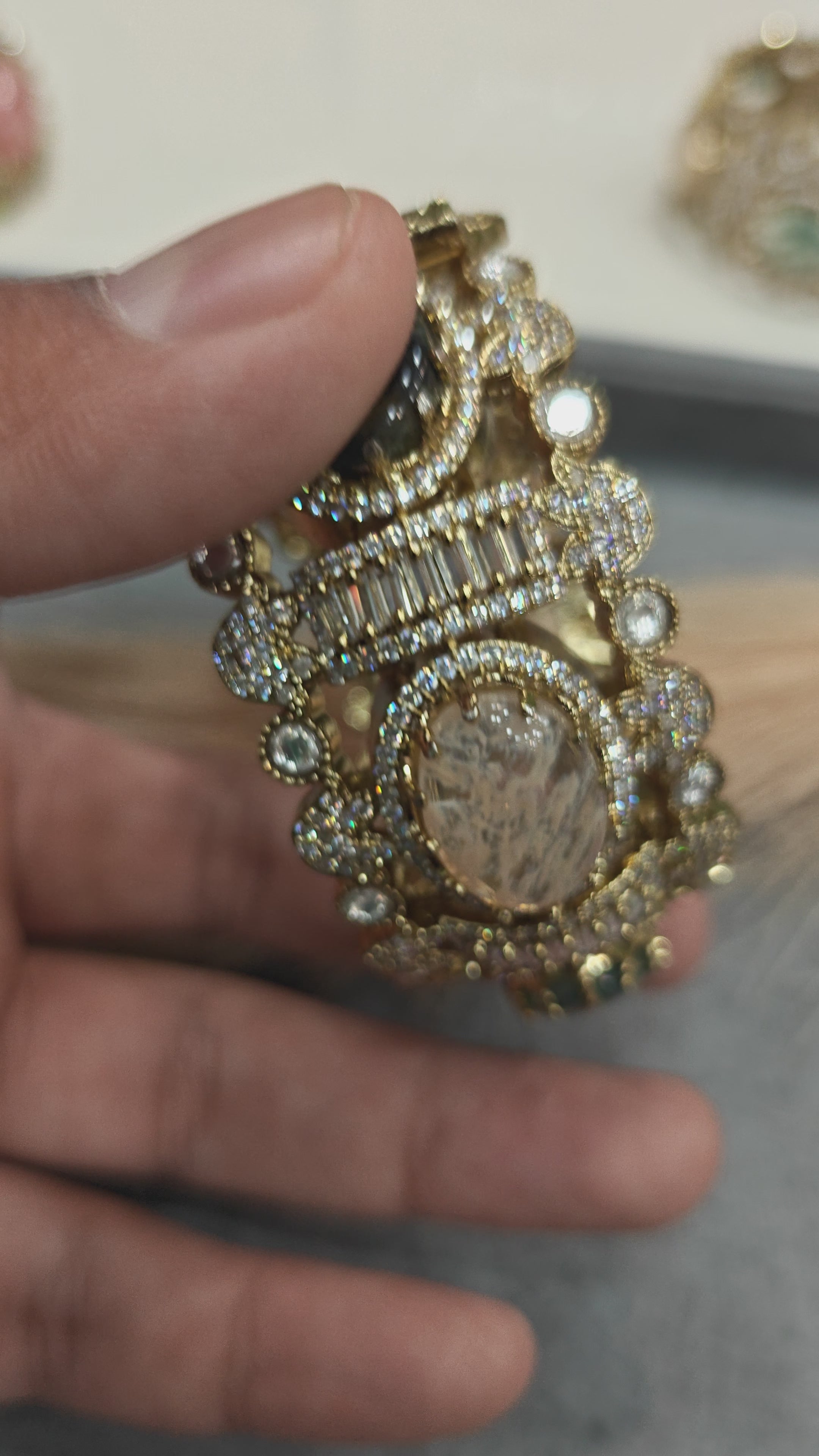 Mahira Sabya Inspired Openable Bangle - Multi 3