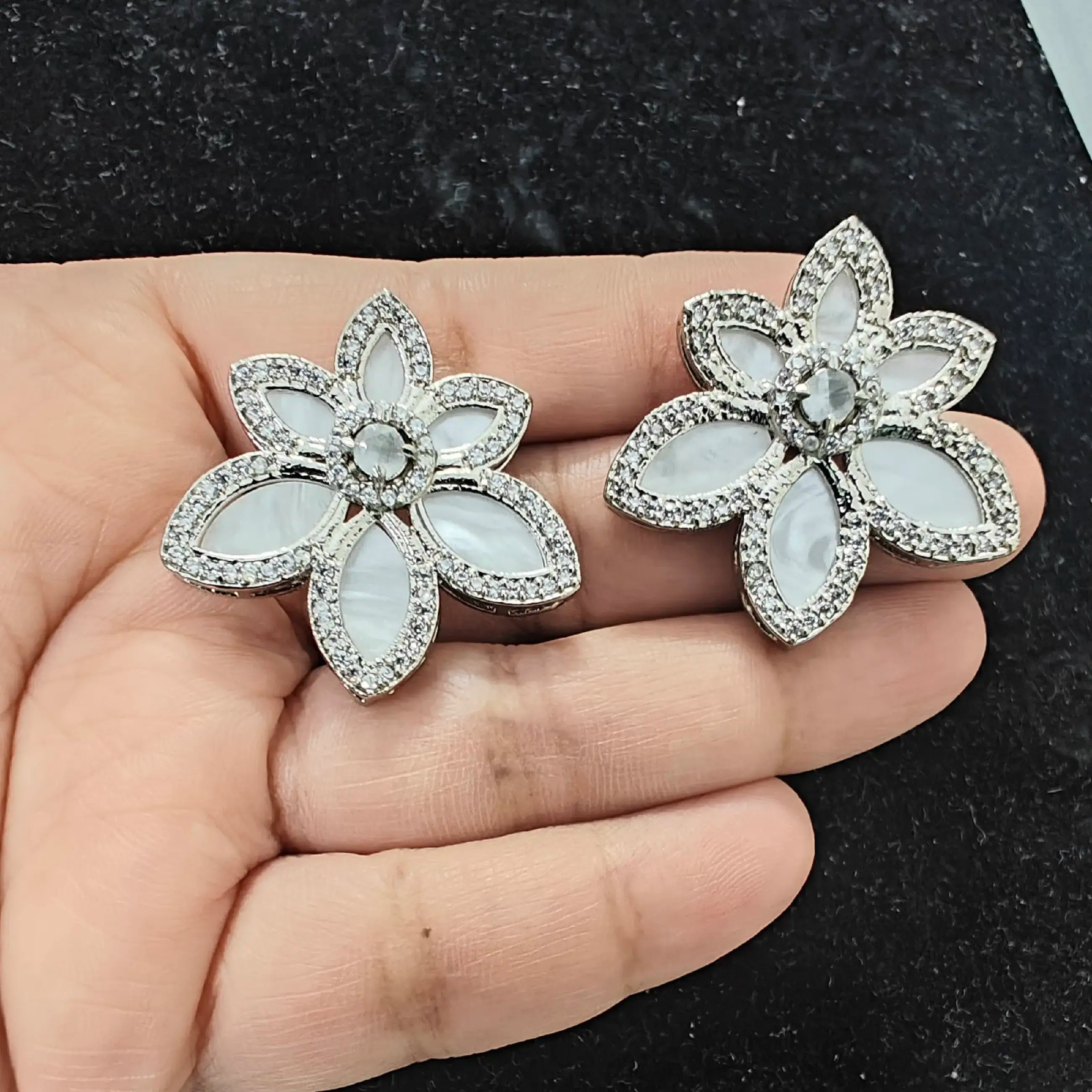 Shell Stone Flower Earrings- White