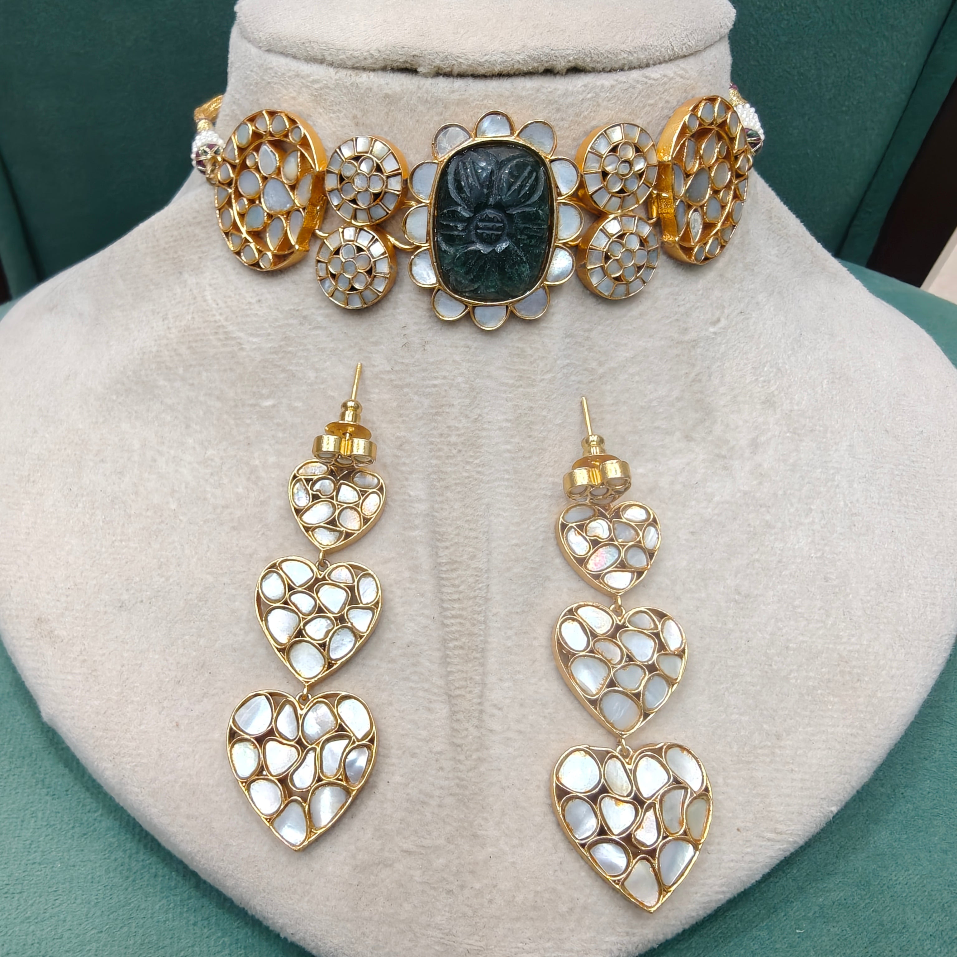 Jadau Gold Plated Original  Mother of Pearl and Natural Quartz Carved Stone Choker Necklace Set
