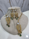 Samaira Handcrafted Fusion Hasli- Green