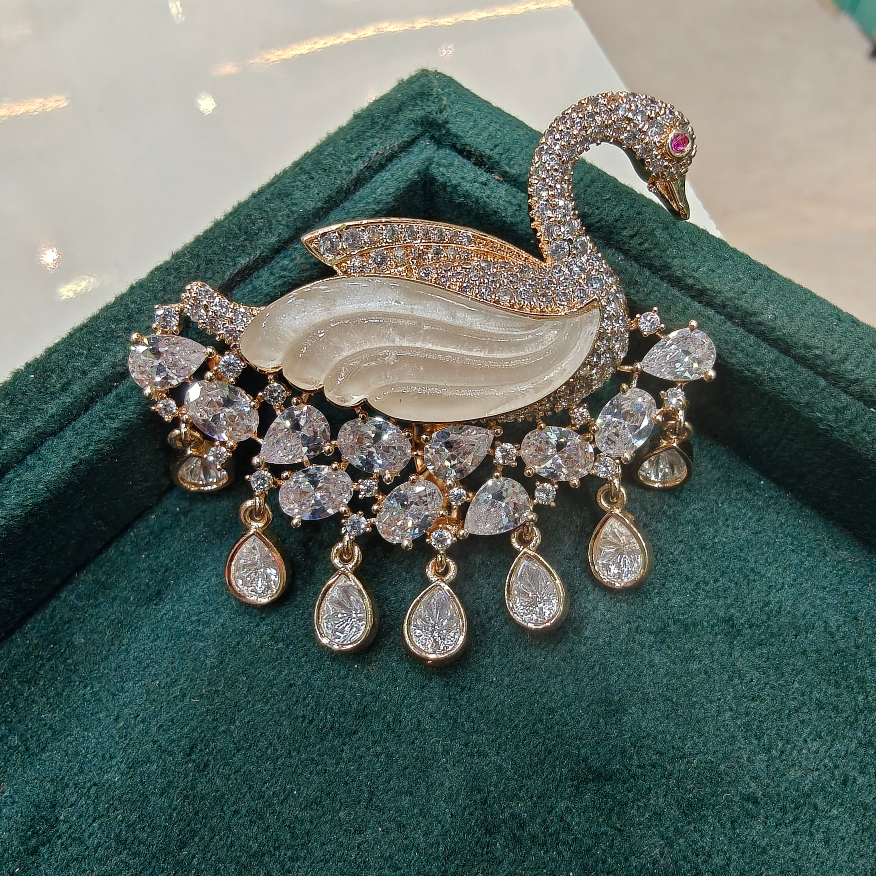 Swan Mother of Pearl Brooch-Clear White