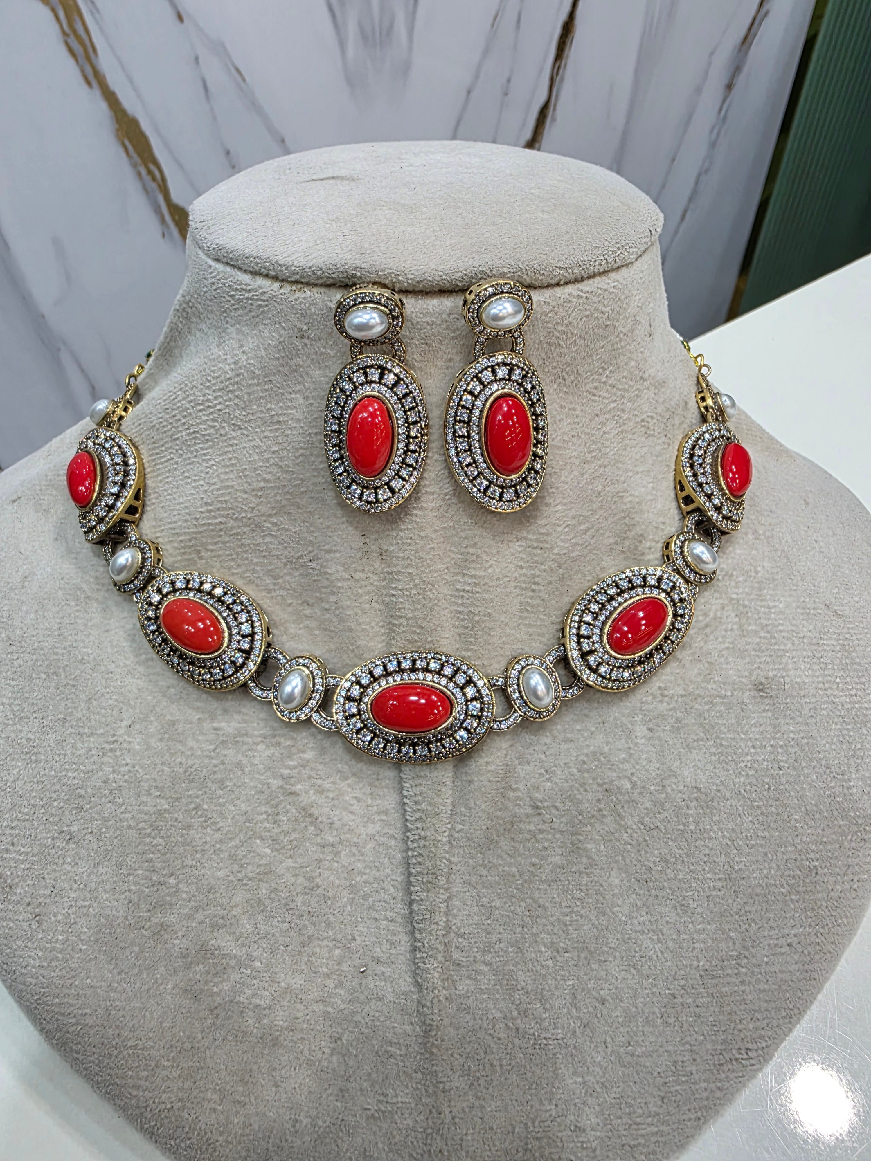 Aashi Statement Sleek Choker Necklace Set- Coral