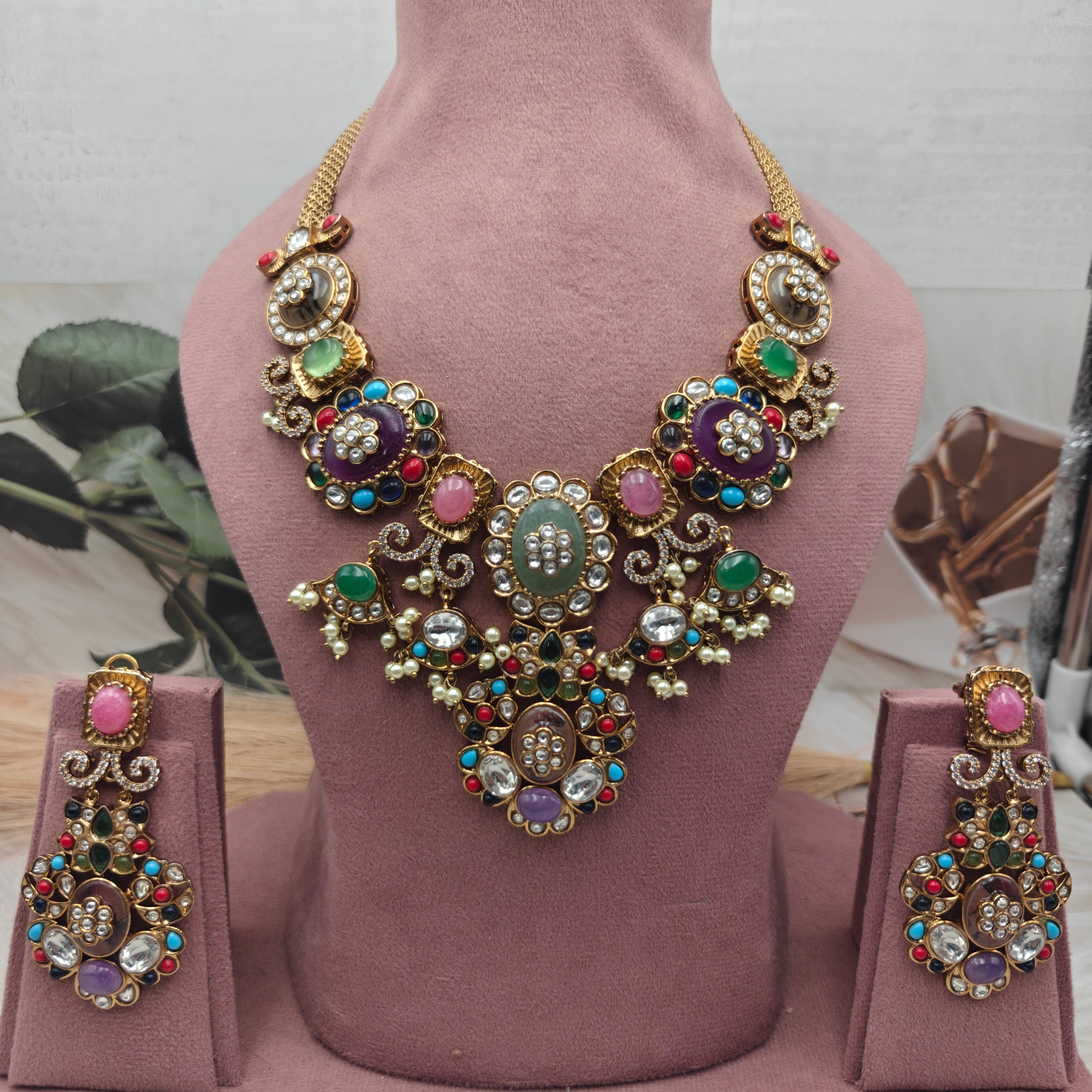 Vamika Jadatar Bikaneri Kundan Gemstone Heritage Necklace Set