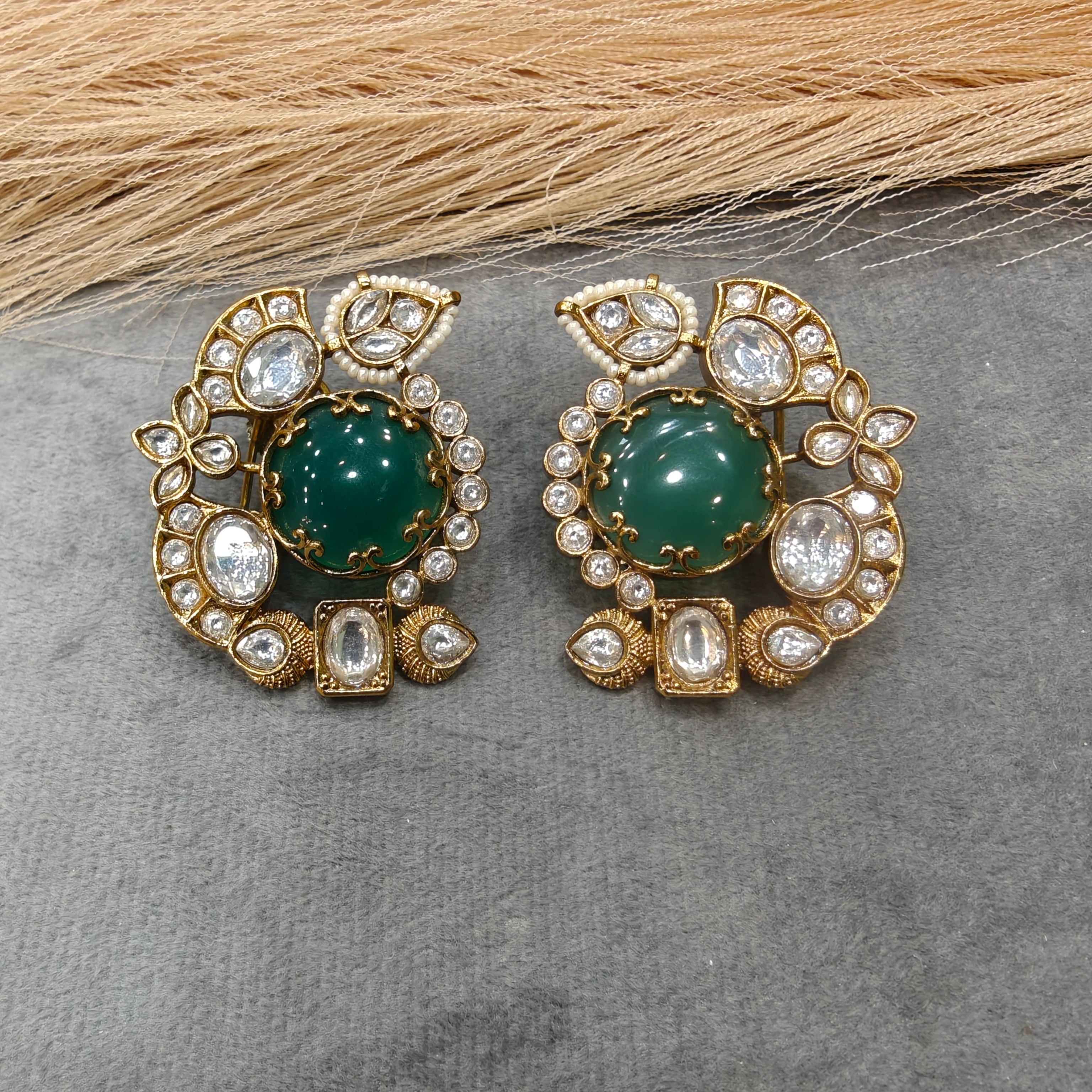 Avantika Gemstone Kundan Heritage Studs- Green Neutral