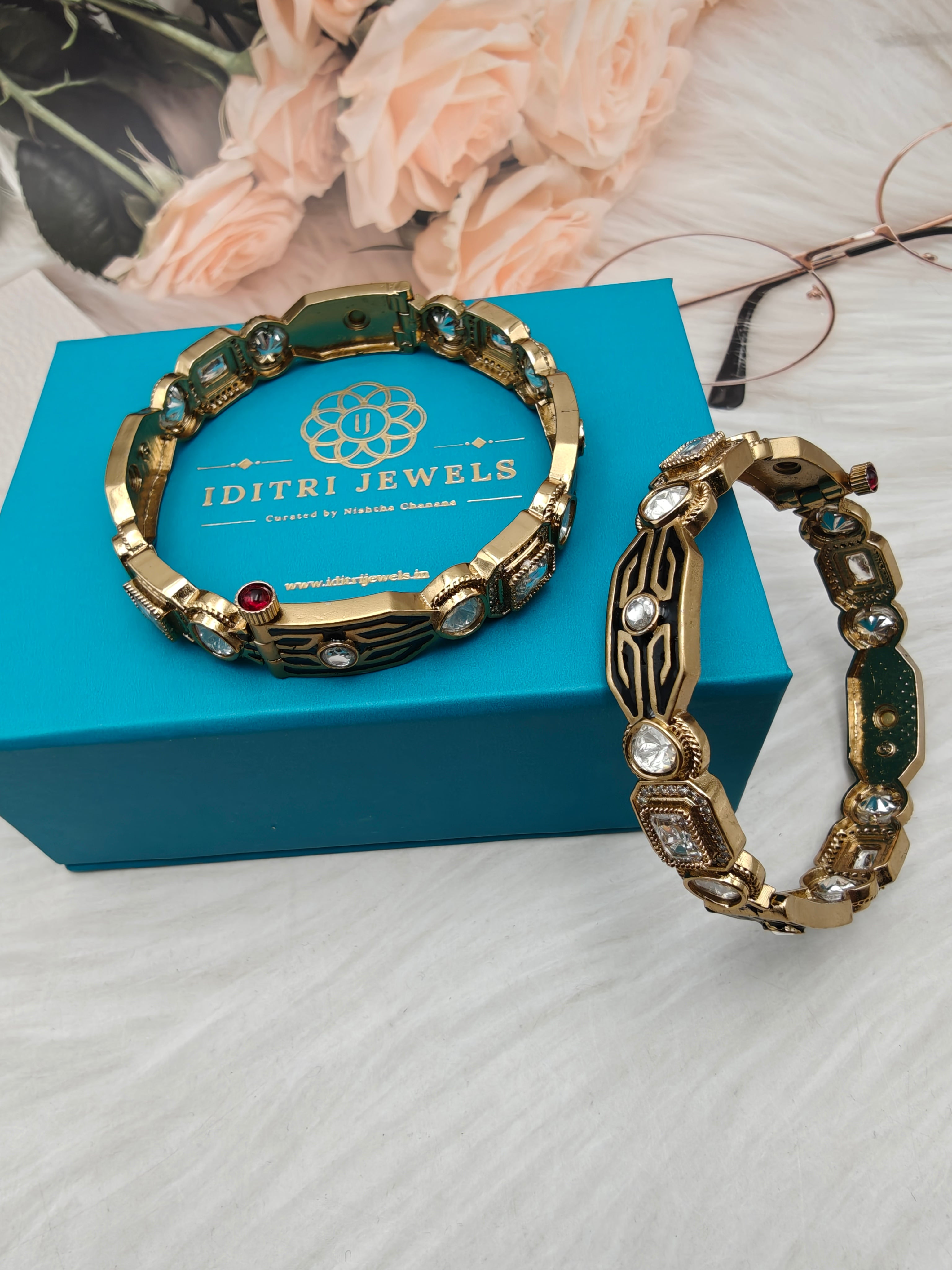 Sargam Enamel and Moissanite Openable Bangles- White Black