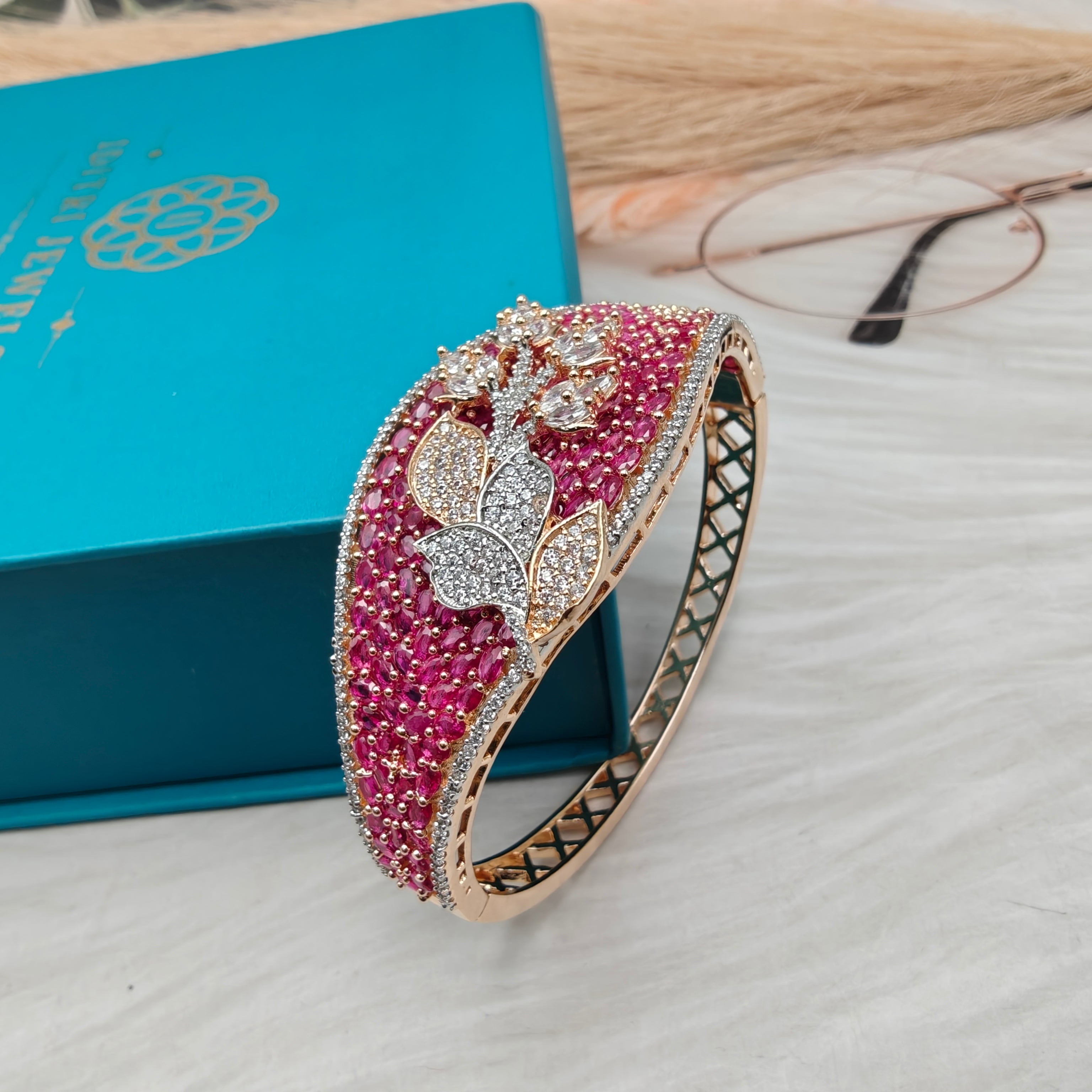 Vixita Premium Openable Bracelets (Carat Plating)- Ruby