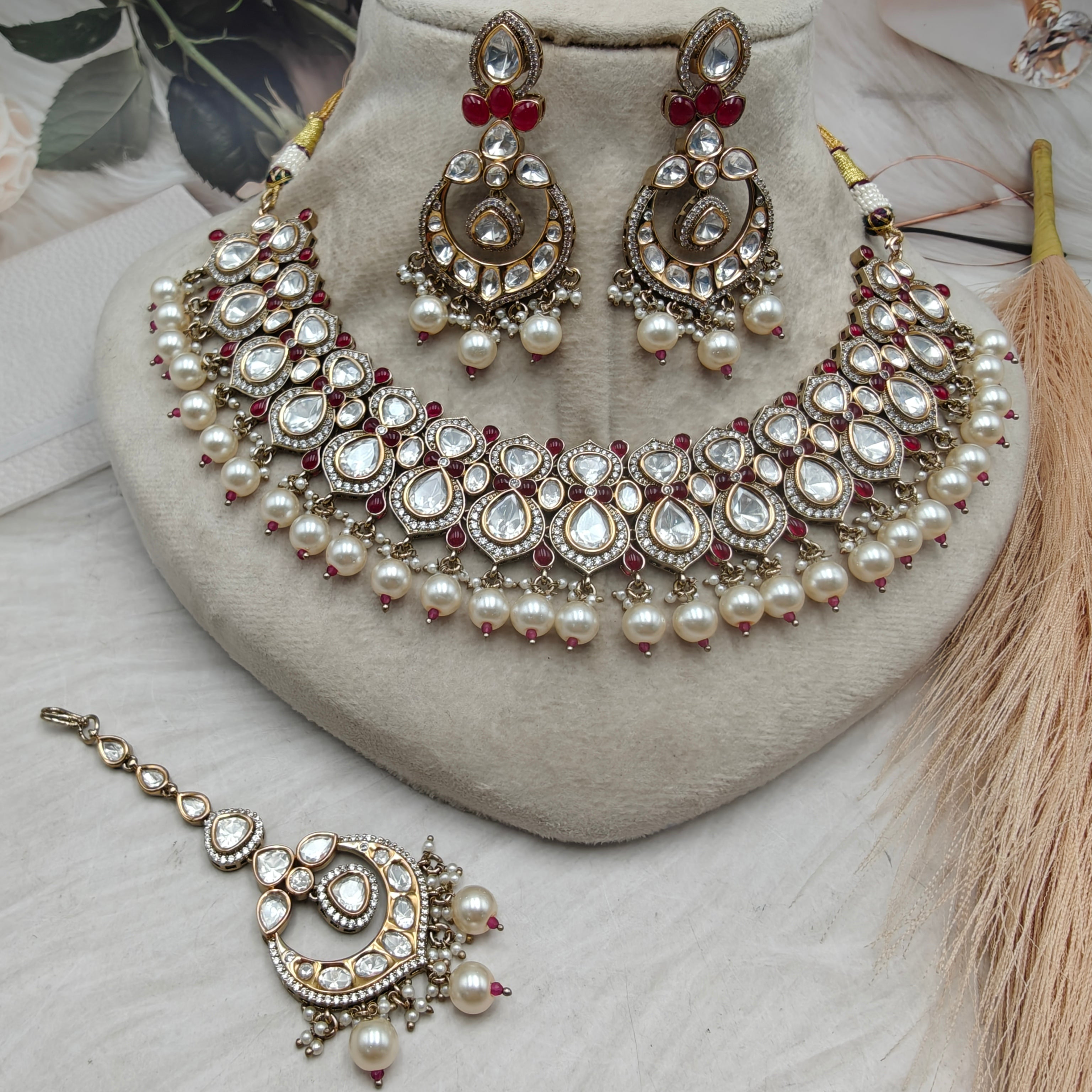 Aafreen Regal Kundan Pearl Set - Maroon