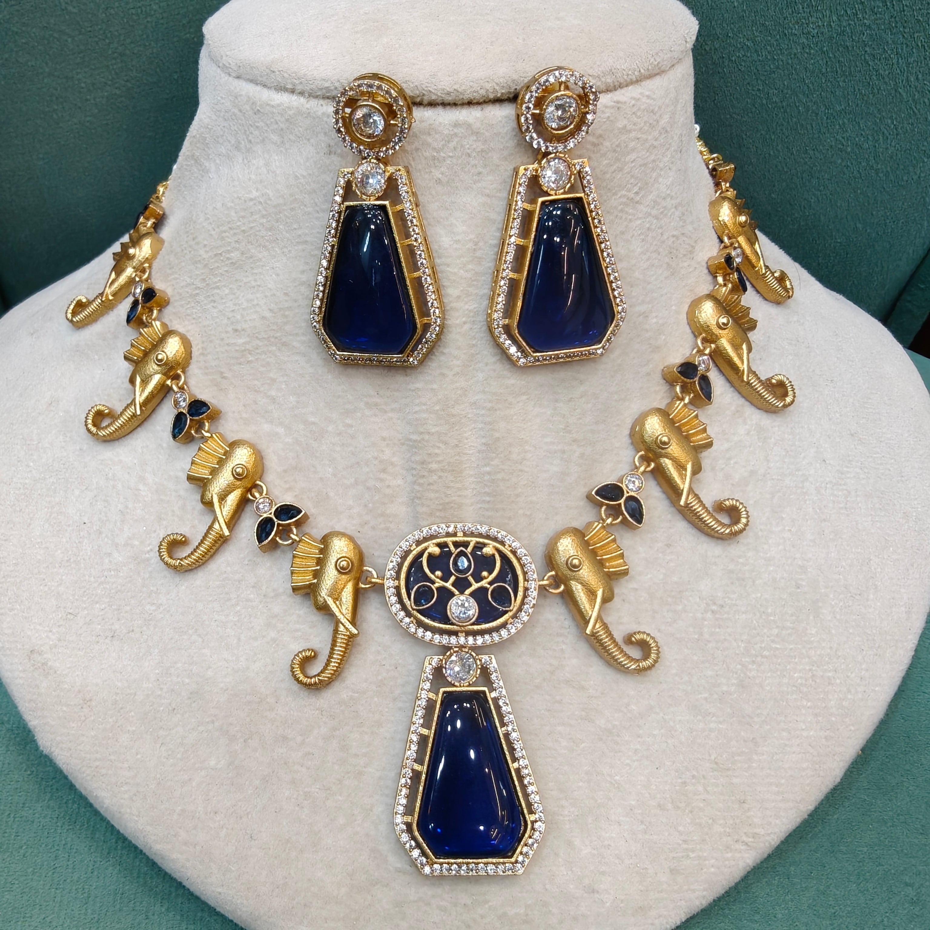 Gajraj Holdali Necklace Set- Blue