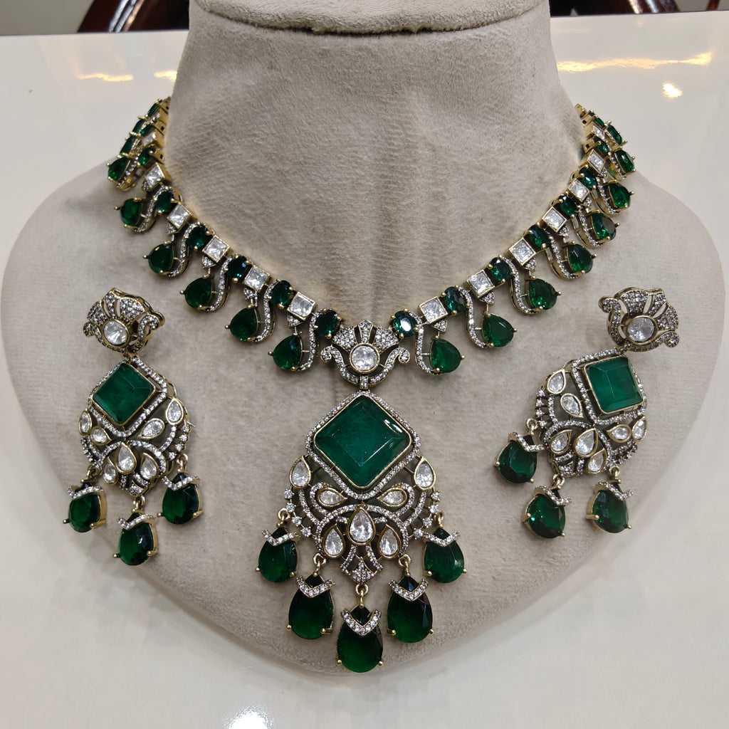 Madhu Doublet Necklace Set- Emerald Green