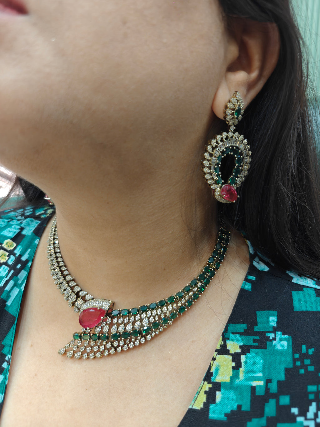 Avinoor AD and Doublet Designer concept Necklace Set- Green and Red