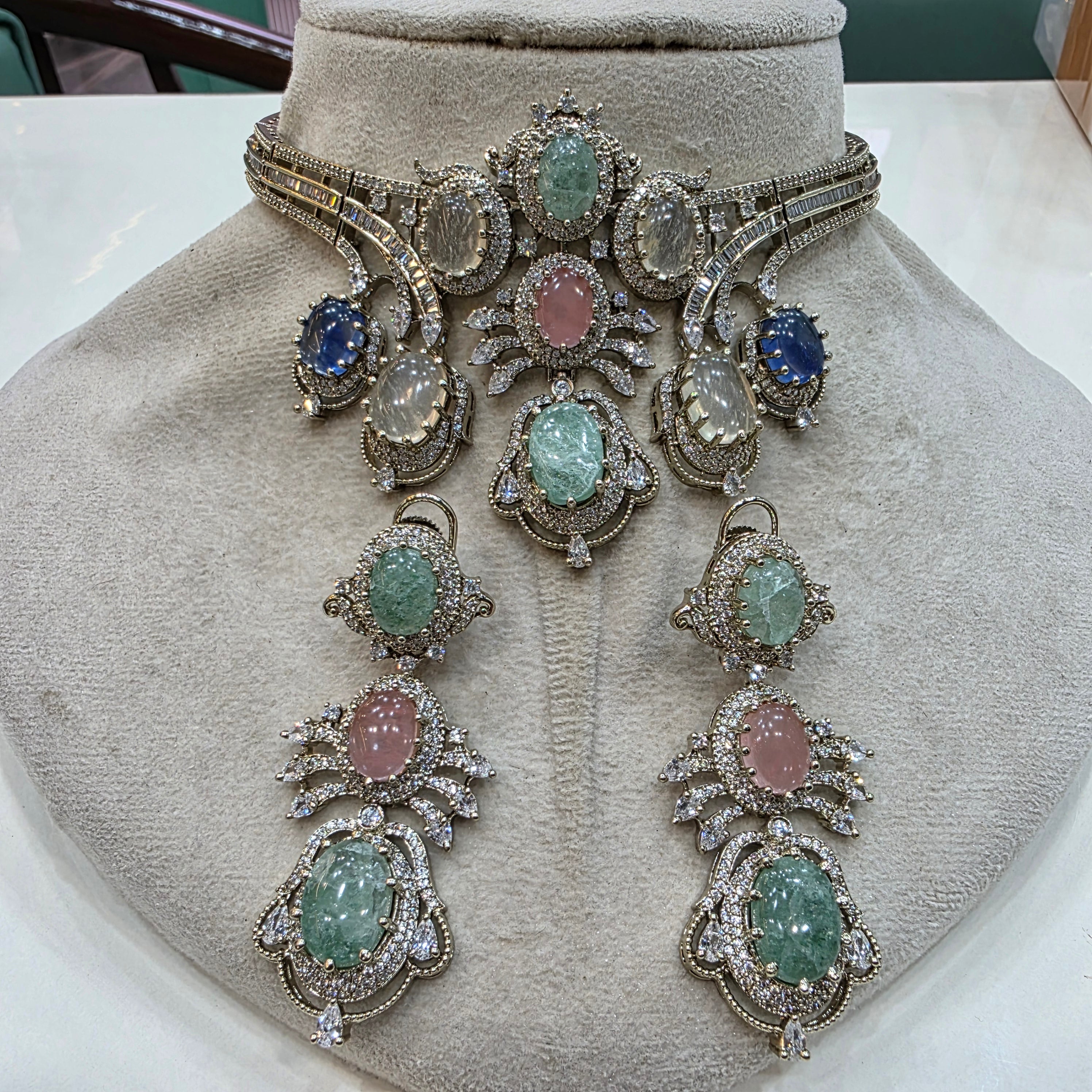 Alankrita Sabya Inspired Gemstone Statement Choker Necklace Set- Mint Multi