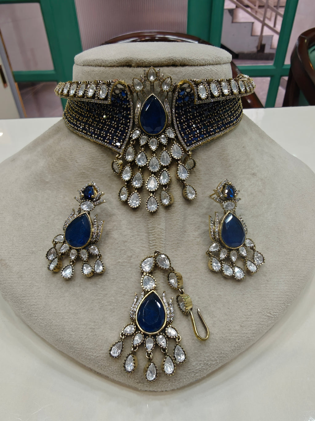 Achla Moissanite Hasli Style Necklace (Victorian Finish) - Blue