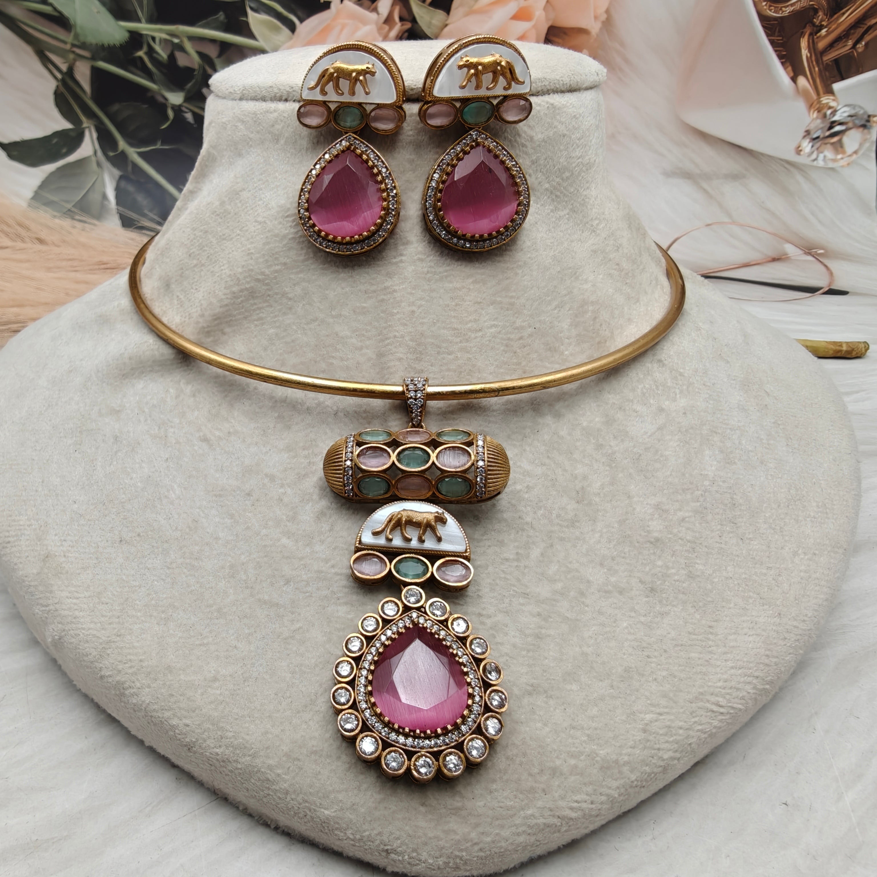 Sabyasachi Inspired Romania Hasli Set - Pink Mint