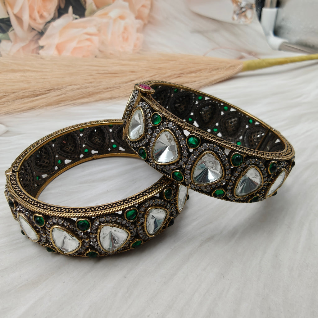 Aarzoo Uncut Polki Openable Bangles - Green