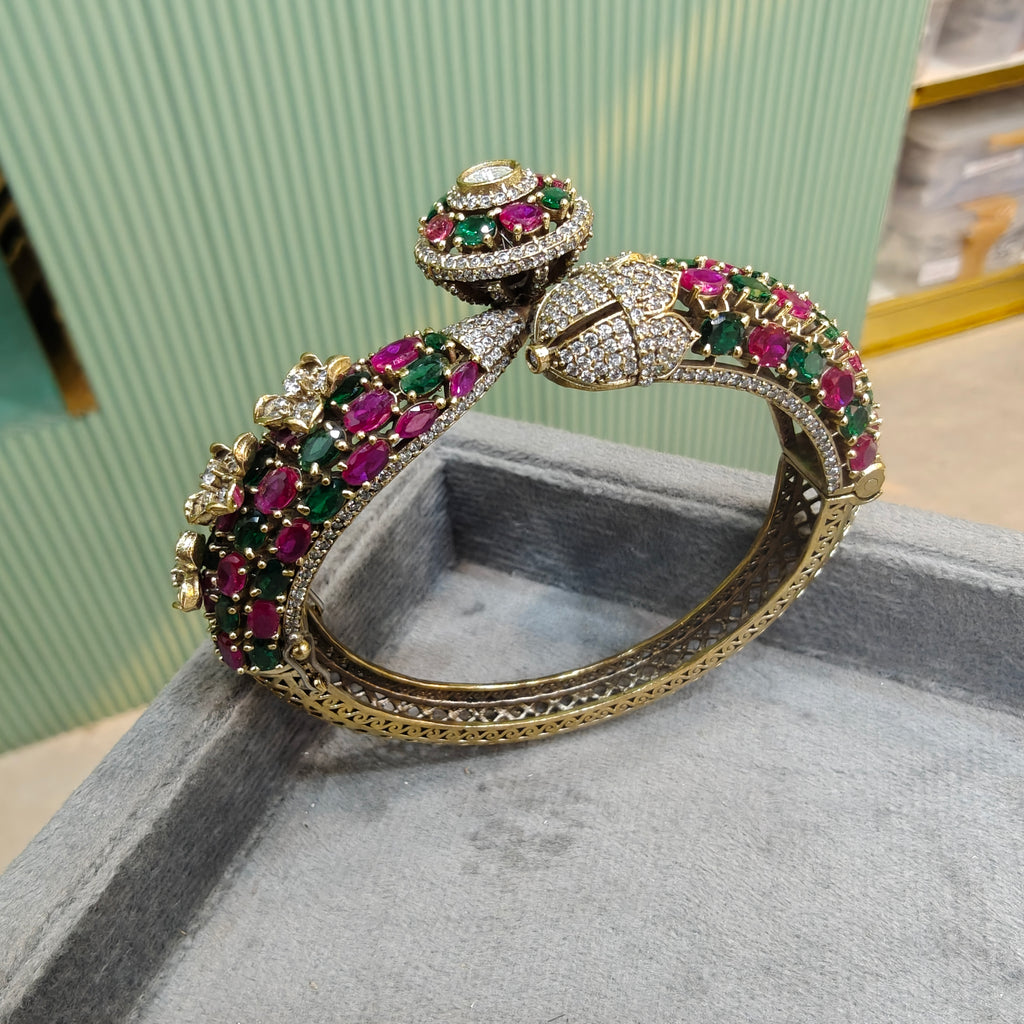 Rajvanshi Openable Bracelet Kada- Ruby Green