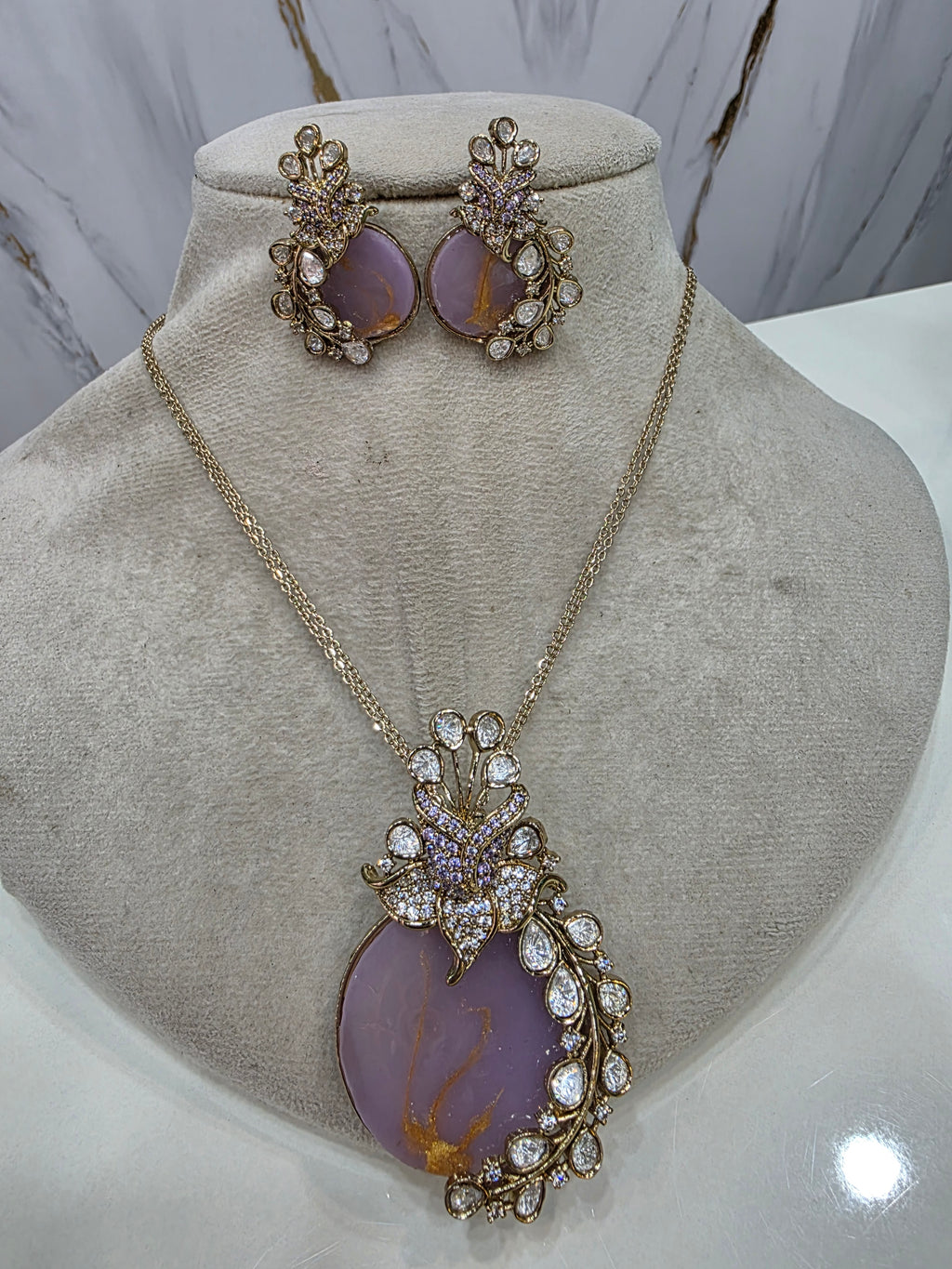Raktika Natural Stone Statement Pendant Set- Lavender
