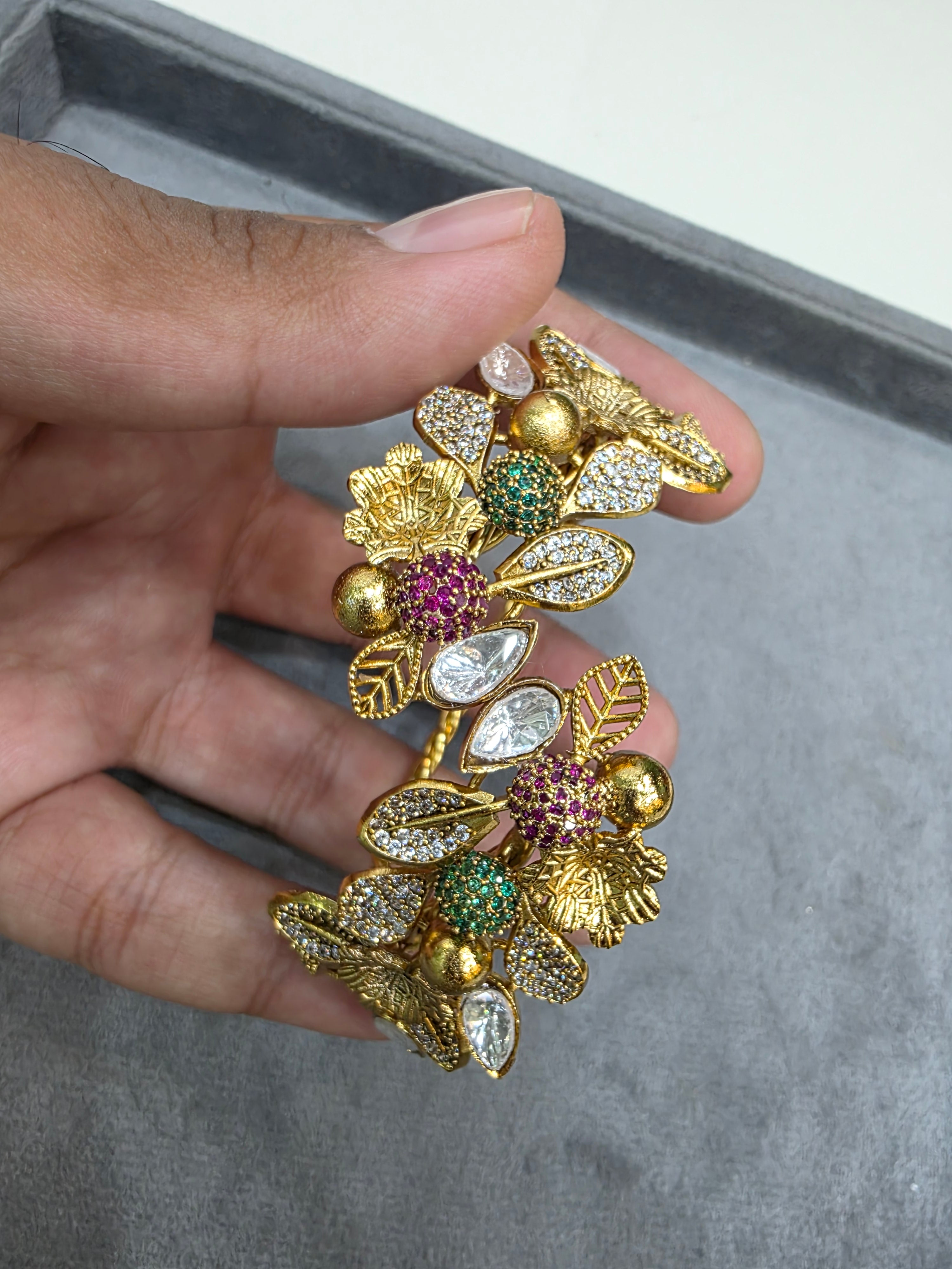 Anjuna Handcrafted Moissanite Adjsutable Bracelet- Green Ruby