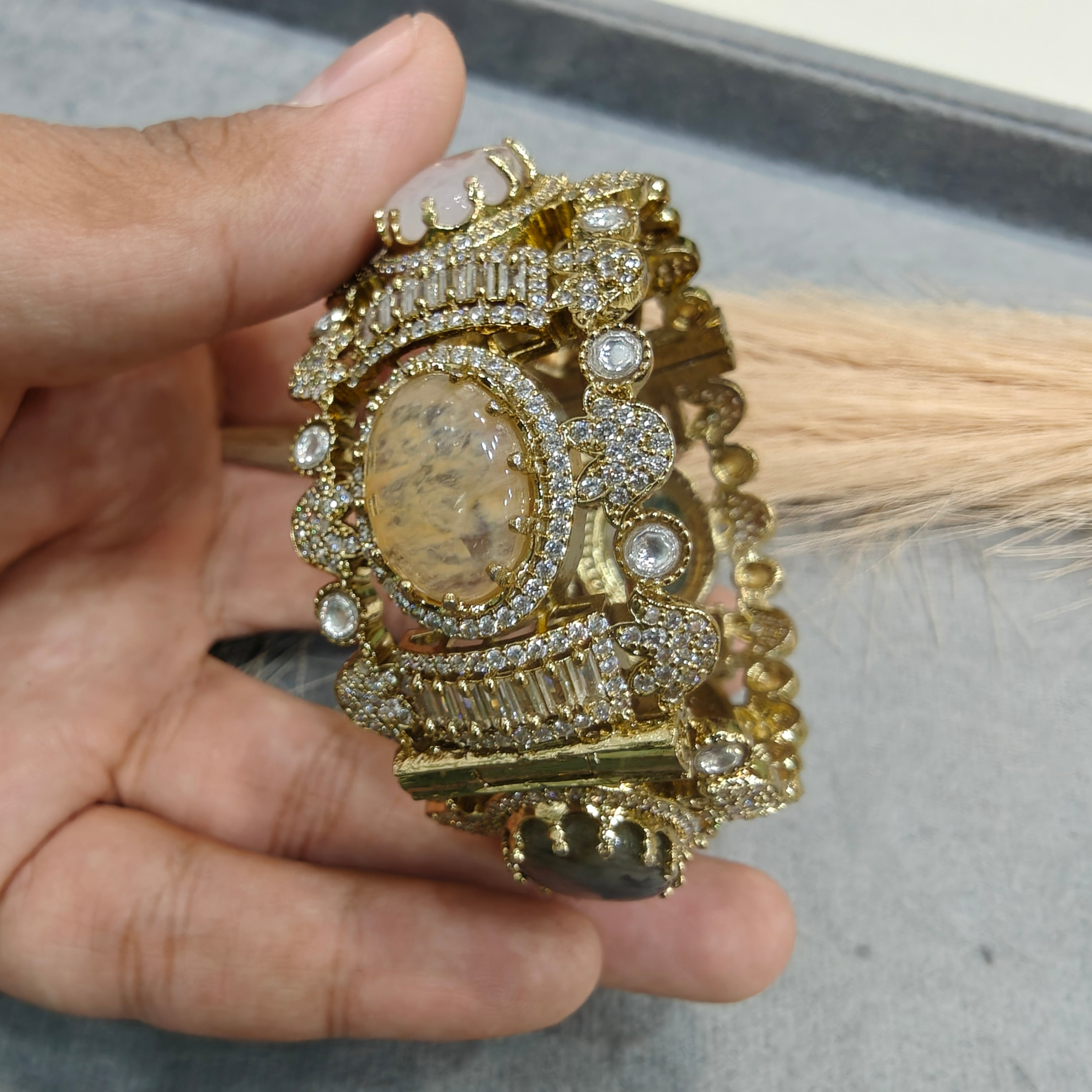 Mahira Sabya Inspired Openable Bangle - Multi 3