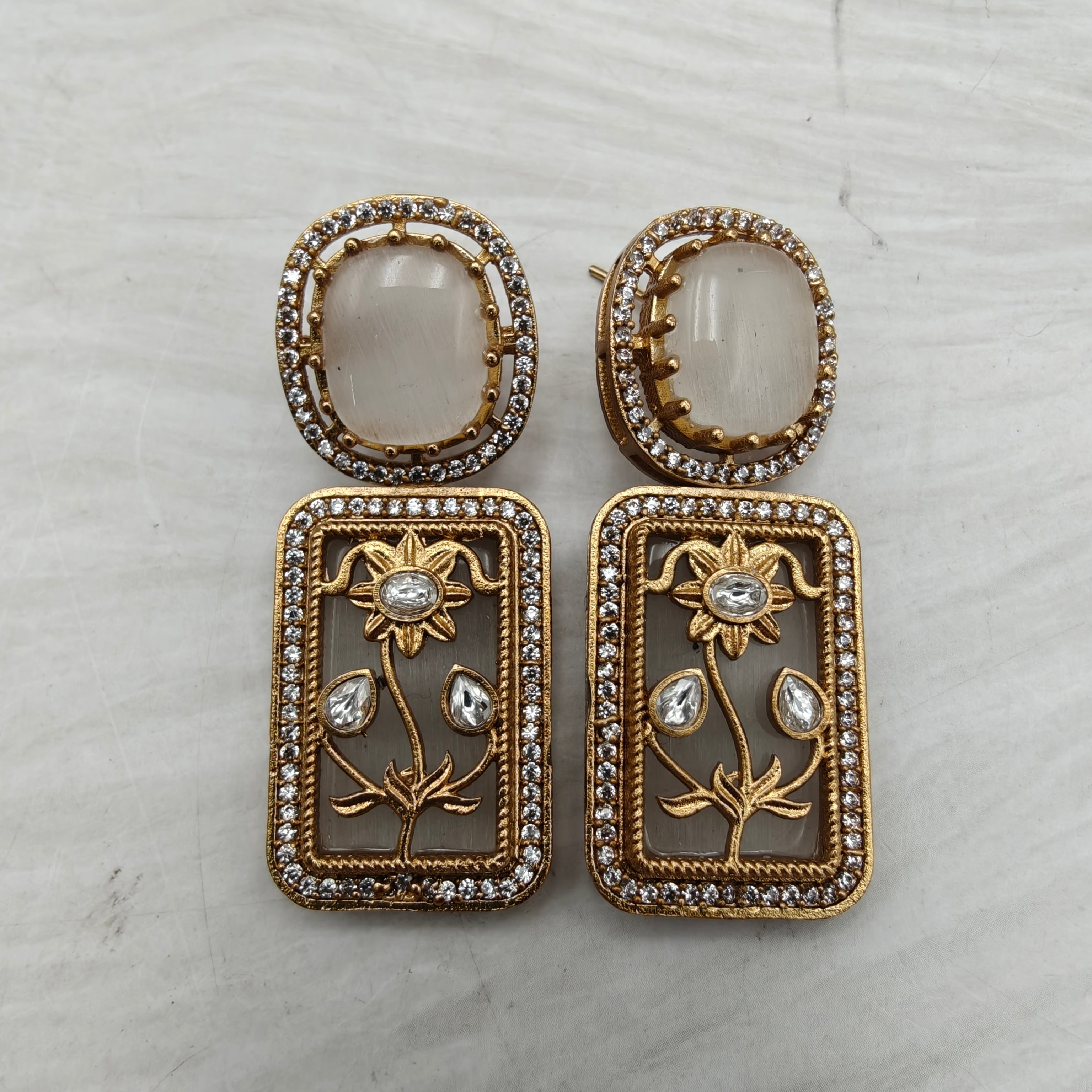 Ridhima Holdali Earrings- White