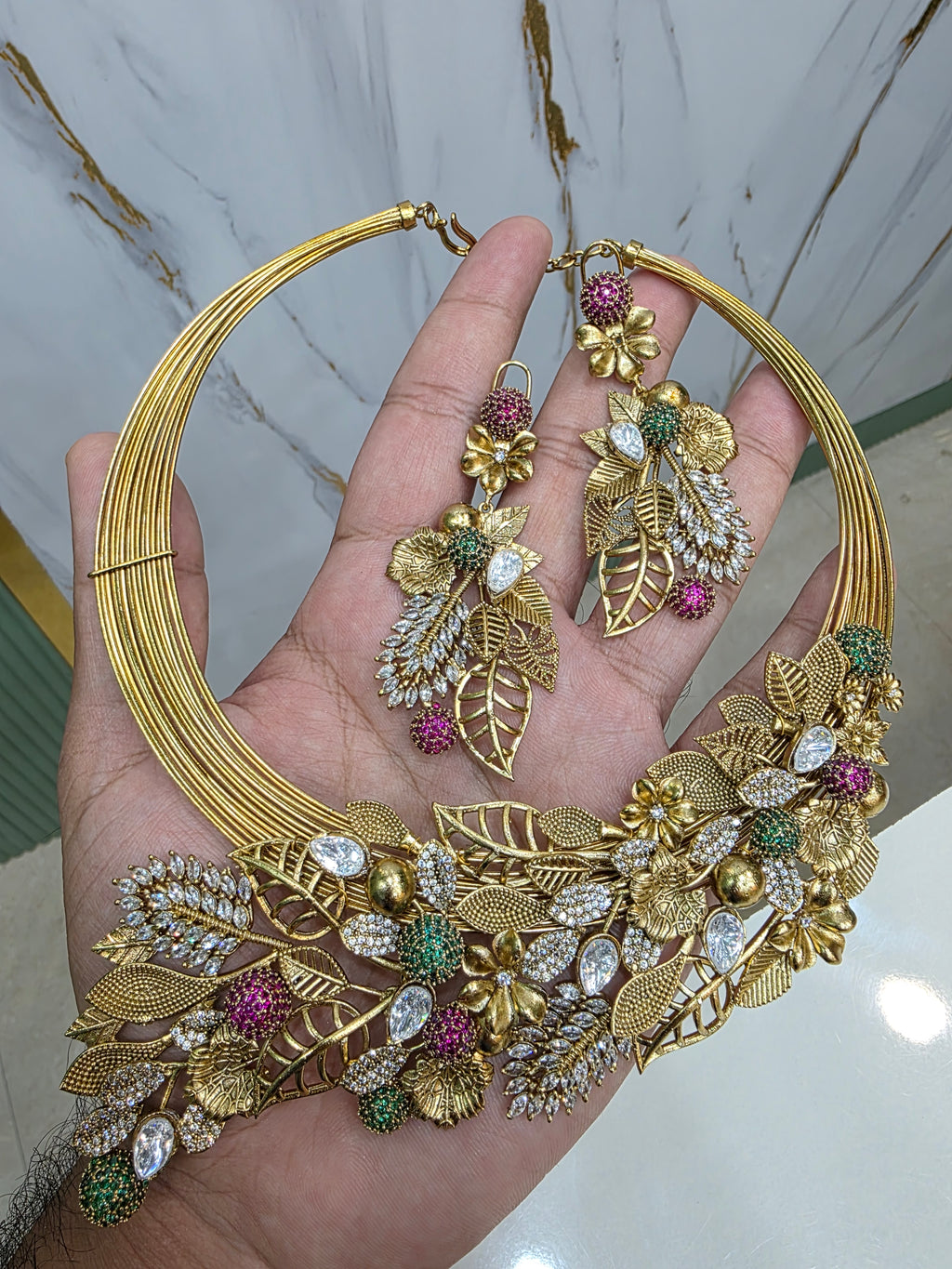 Sarika Handcrafted Uncut Moissanite Polki Set