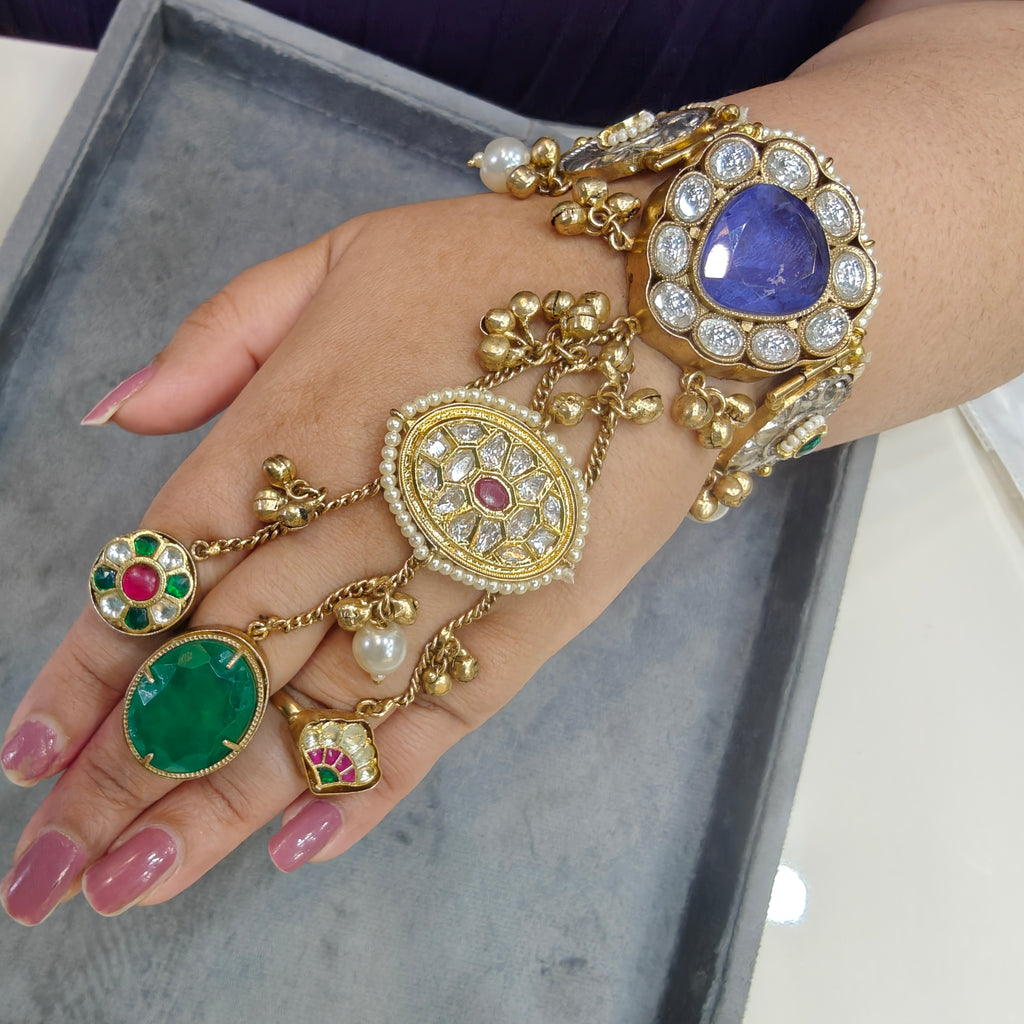 Shaheen Handcrafted Brass Fusion Hathphool- Lavender and Green