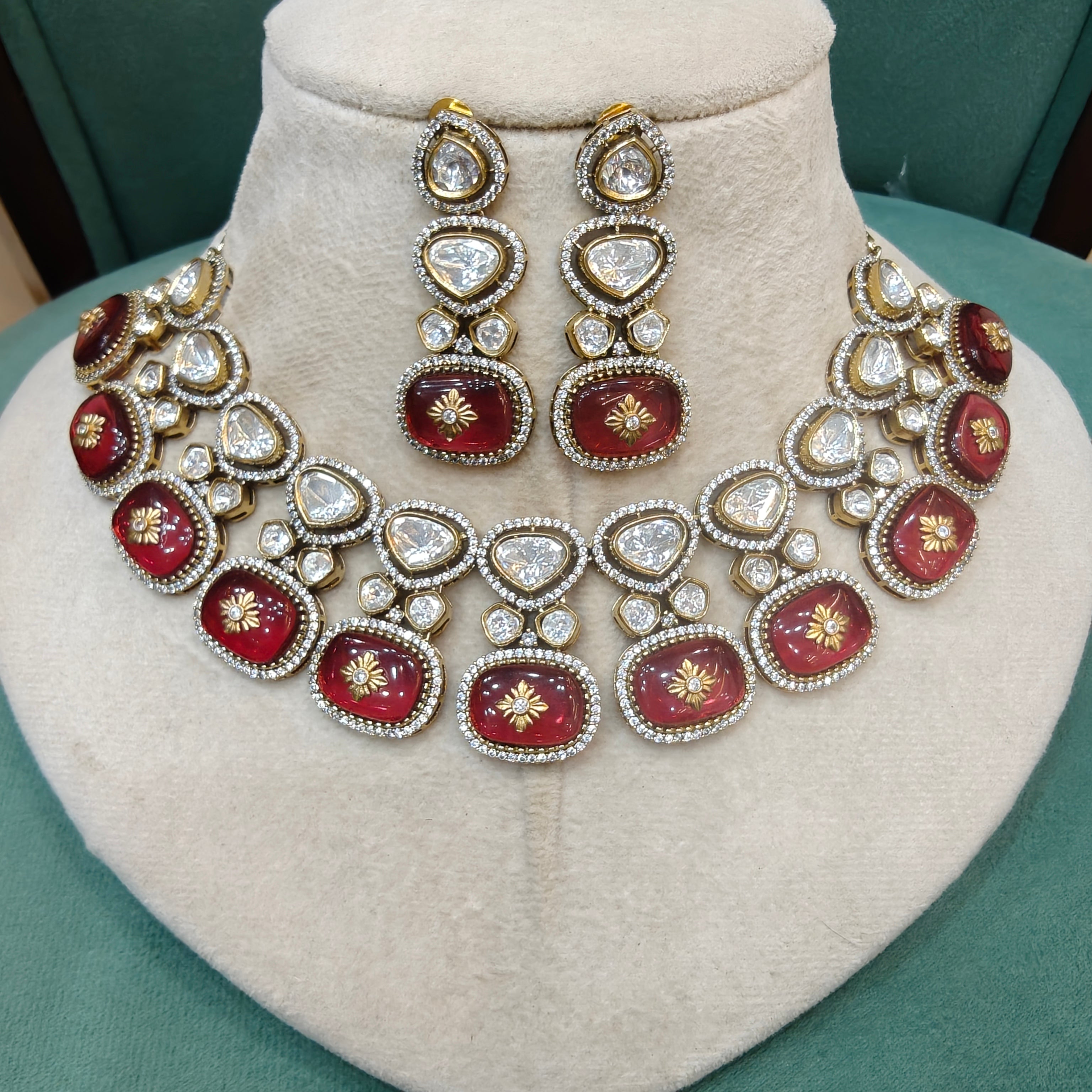 Amanat Pota Stone Necklace Set- Ruby