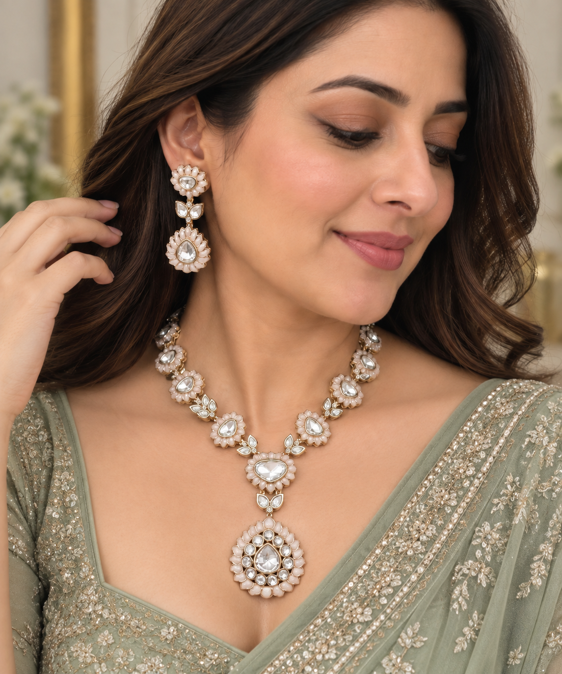 Yasmin Sunheri Moissanite Kundan Epoxy Necklace Set - White