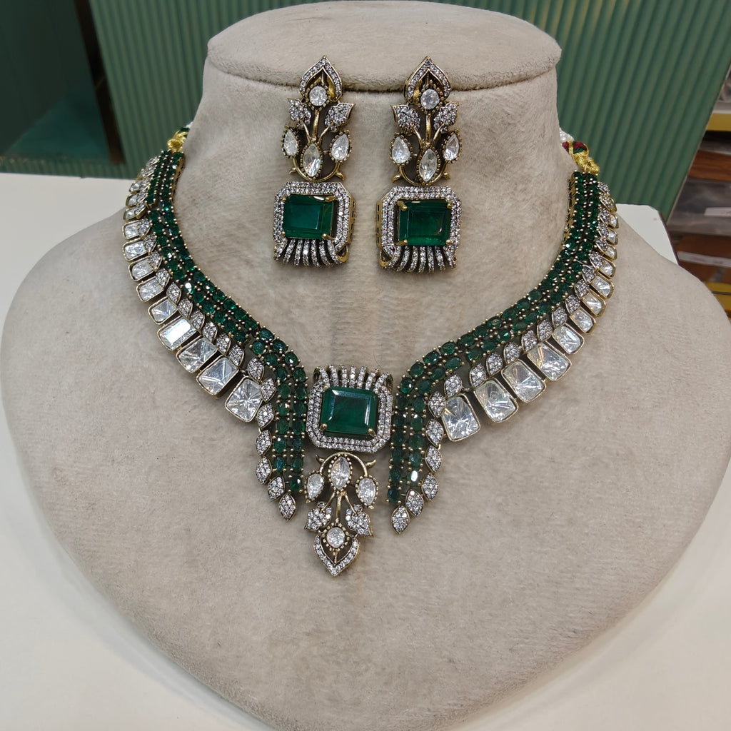 Silky Doublet and Uncut Polki Necklace Set- Green
