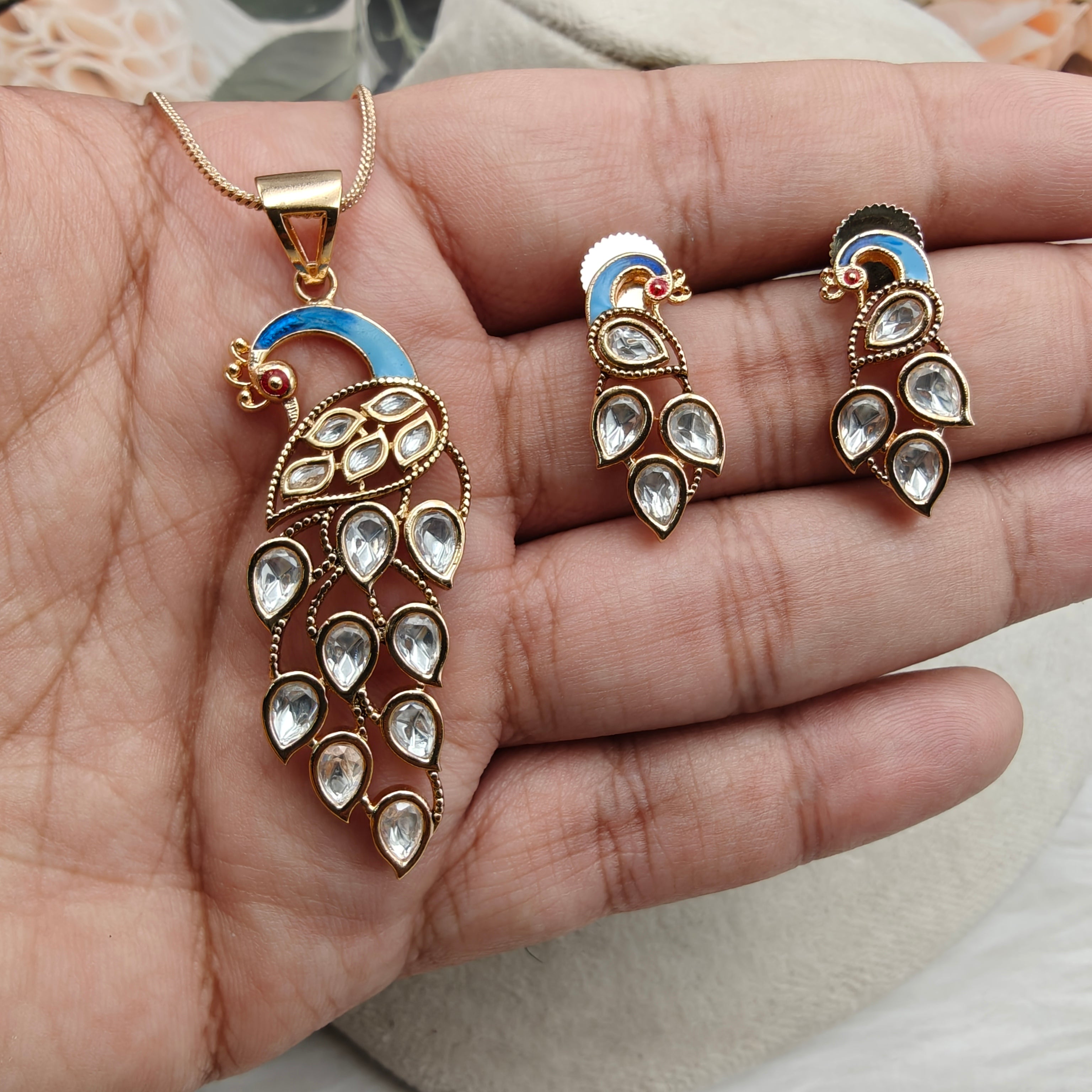 Morni Polki Pendant Set