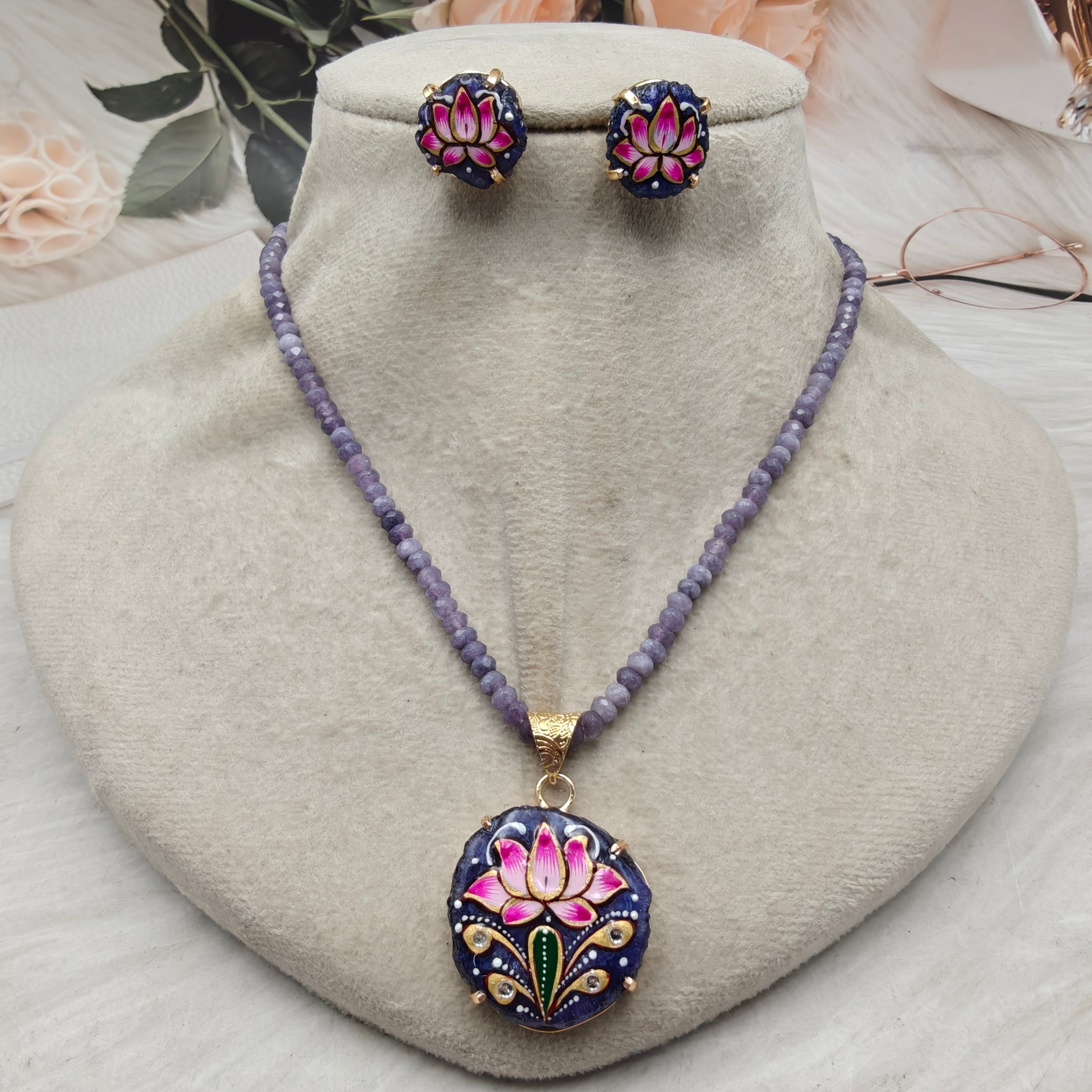 Tanjore Solar Quartz and Onyx Pendant Set- Purple