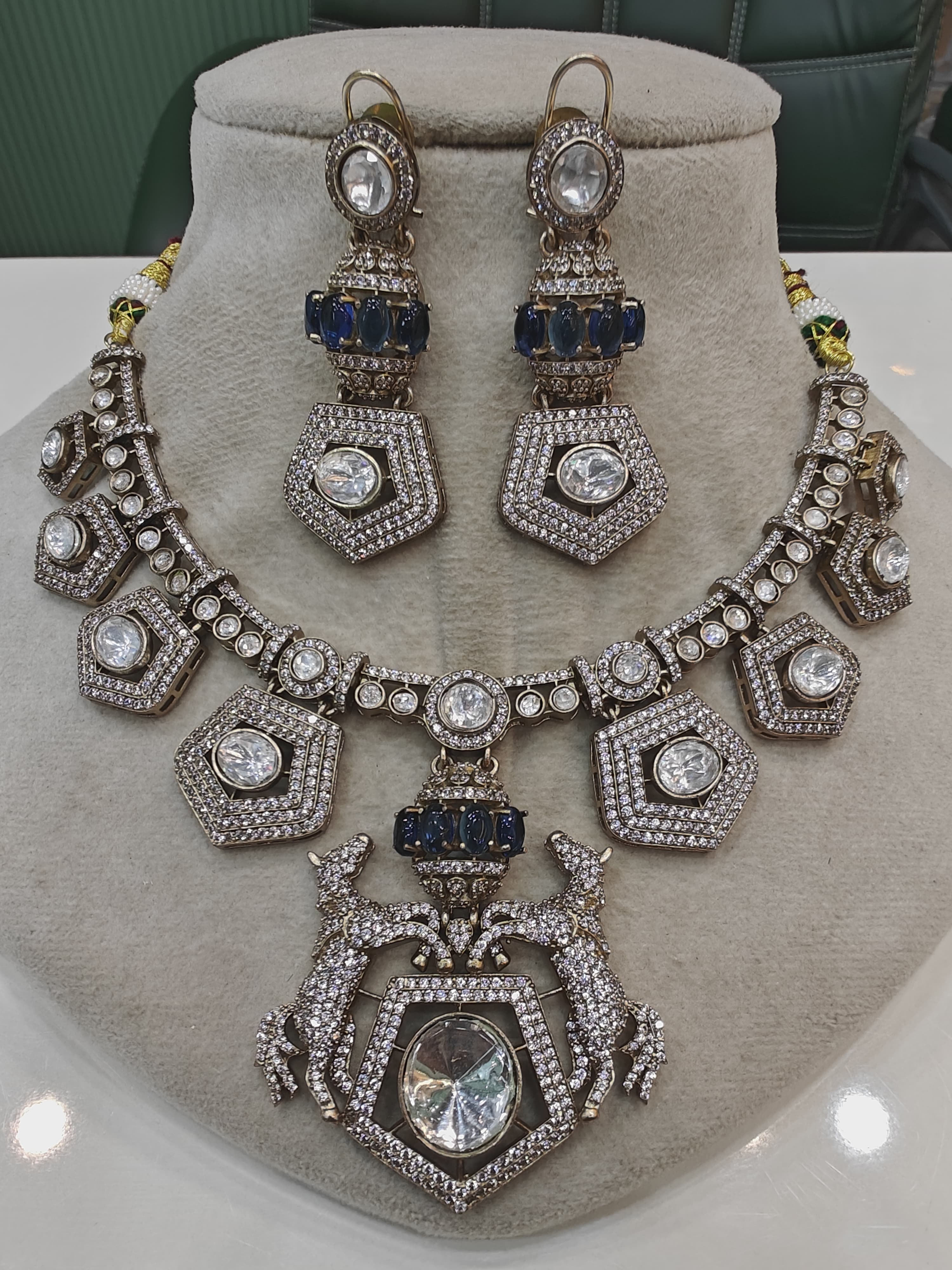 Equinus Royale Moissanite Statement Necklace Set- Blue