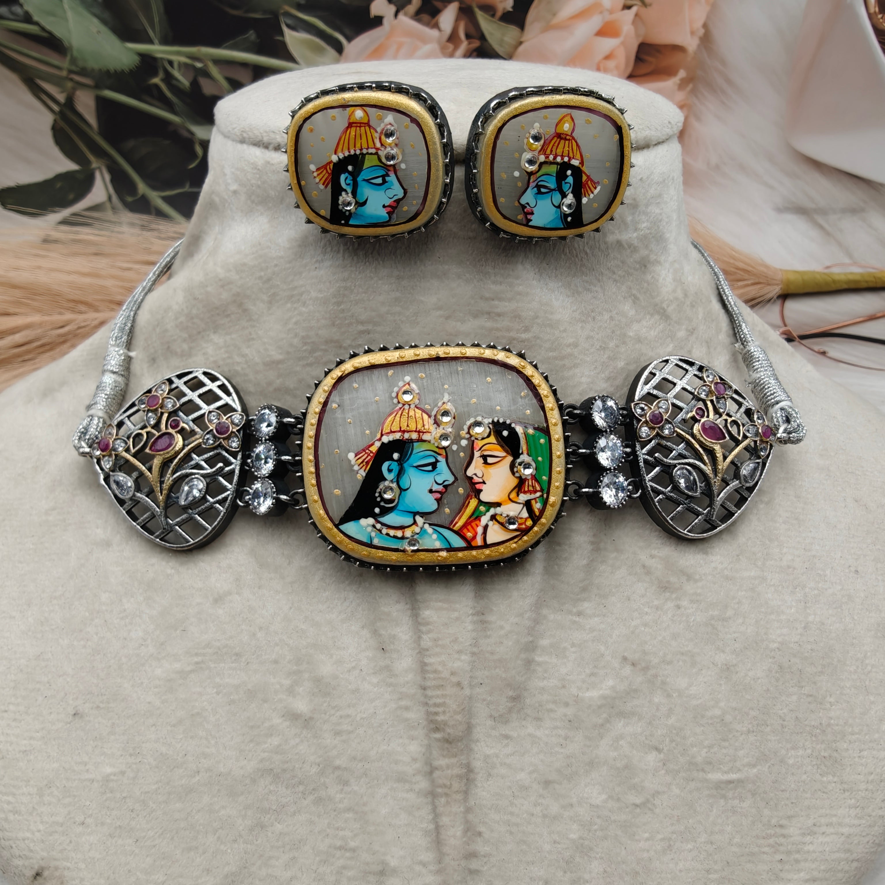 Radha Krishna Tanjore German Silver Choker Set- White