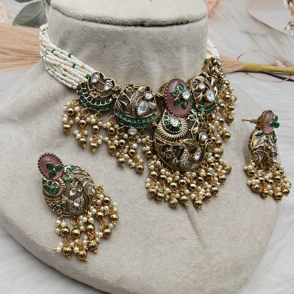 Kishi Swan In Lay Heritage Necklace Set- Pink Quartz