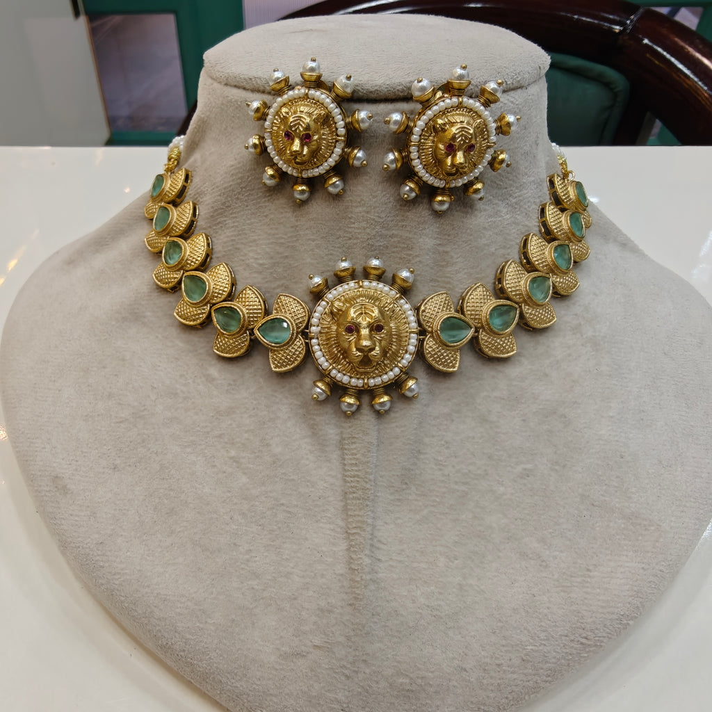 Bagh Sleek Choker Set- Mint