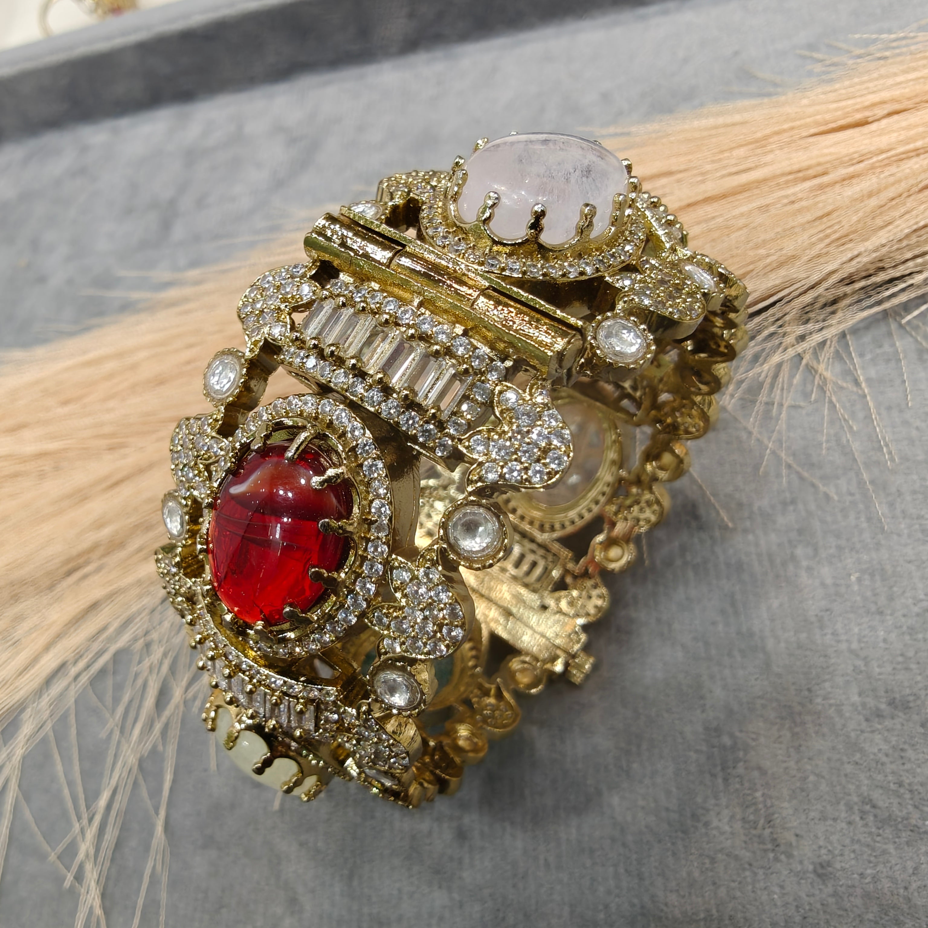 Mahira Sabya Inspired Openable Bangle - Multi 1
