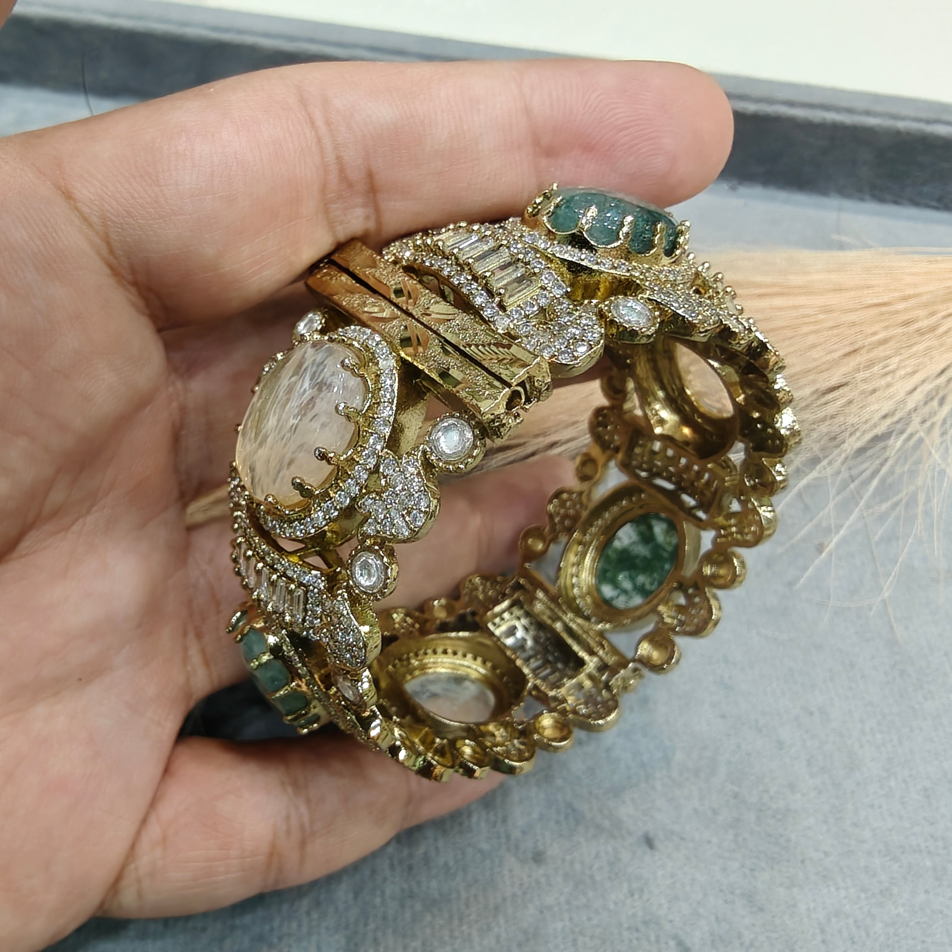 Mahira Sabya Inspired Openable Bangle - Multi 4