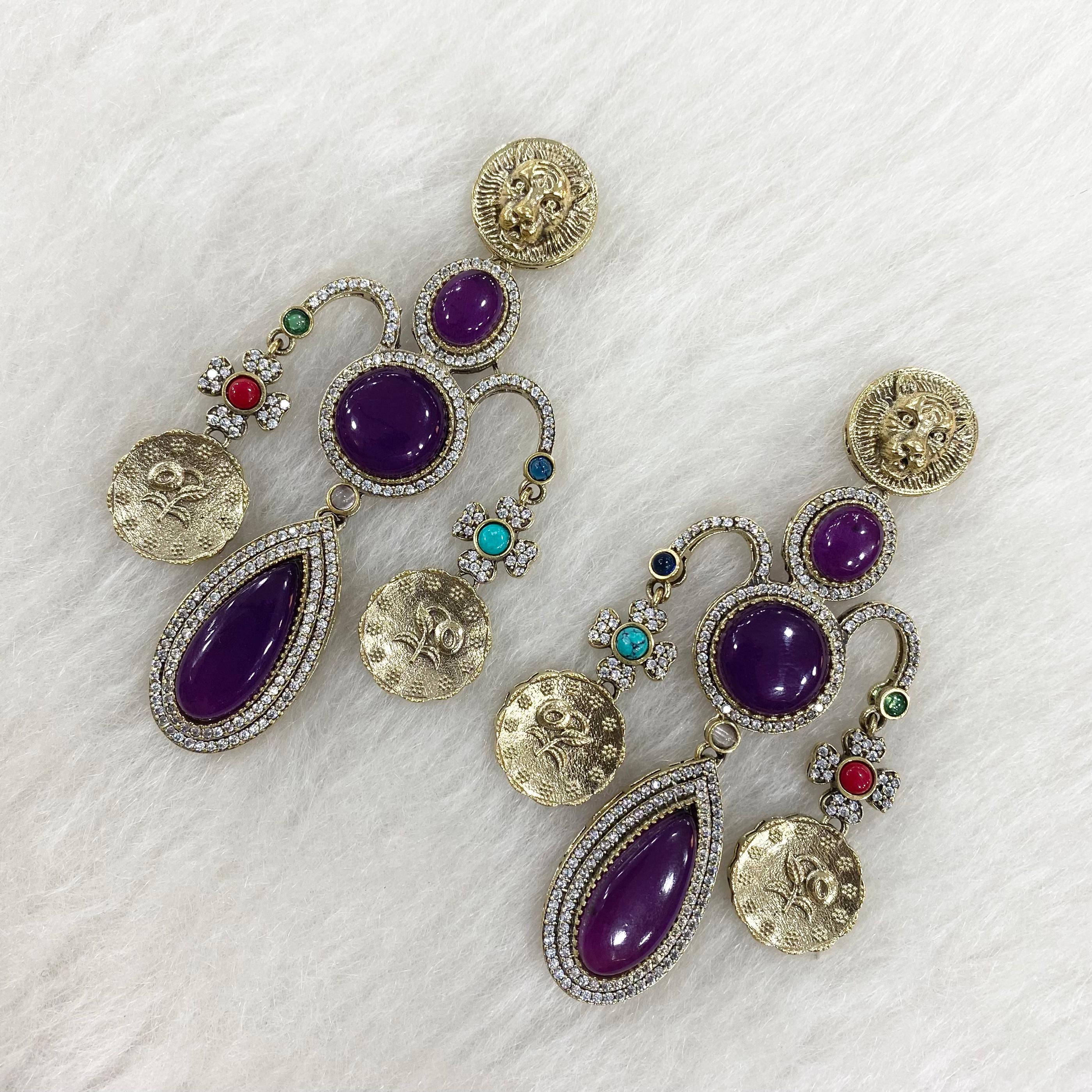 Sabya Inspired Sana Cabochon Doublet Statement Chandelier - Purple