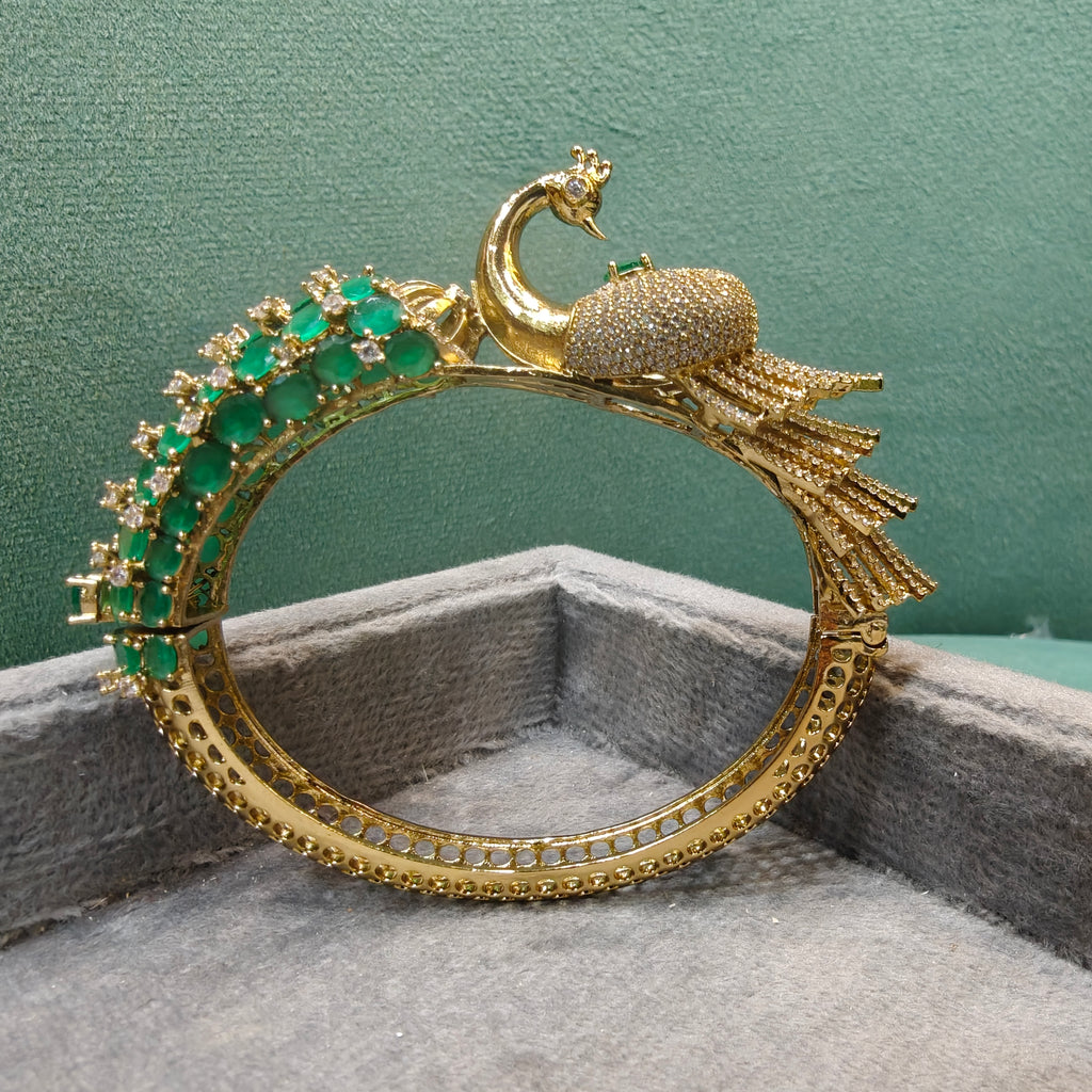 Mayura 3D Layer Openable Bracelet- Green