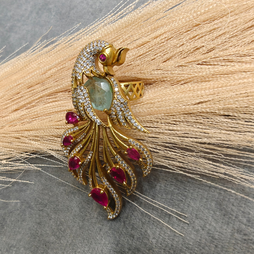 Vantara Mayura Adjustable Finger Ring- Mint and Ruby