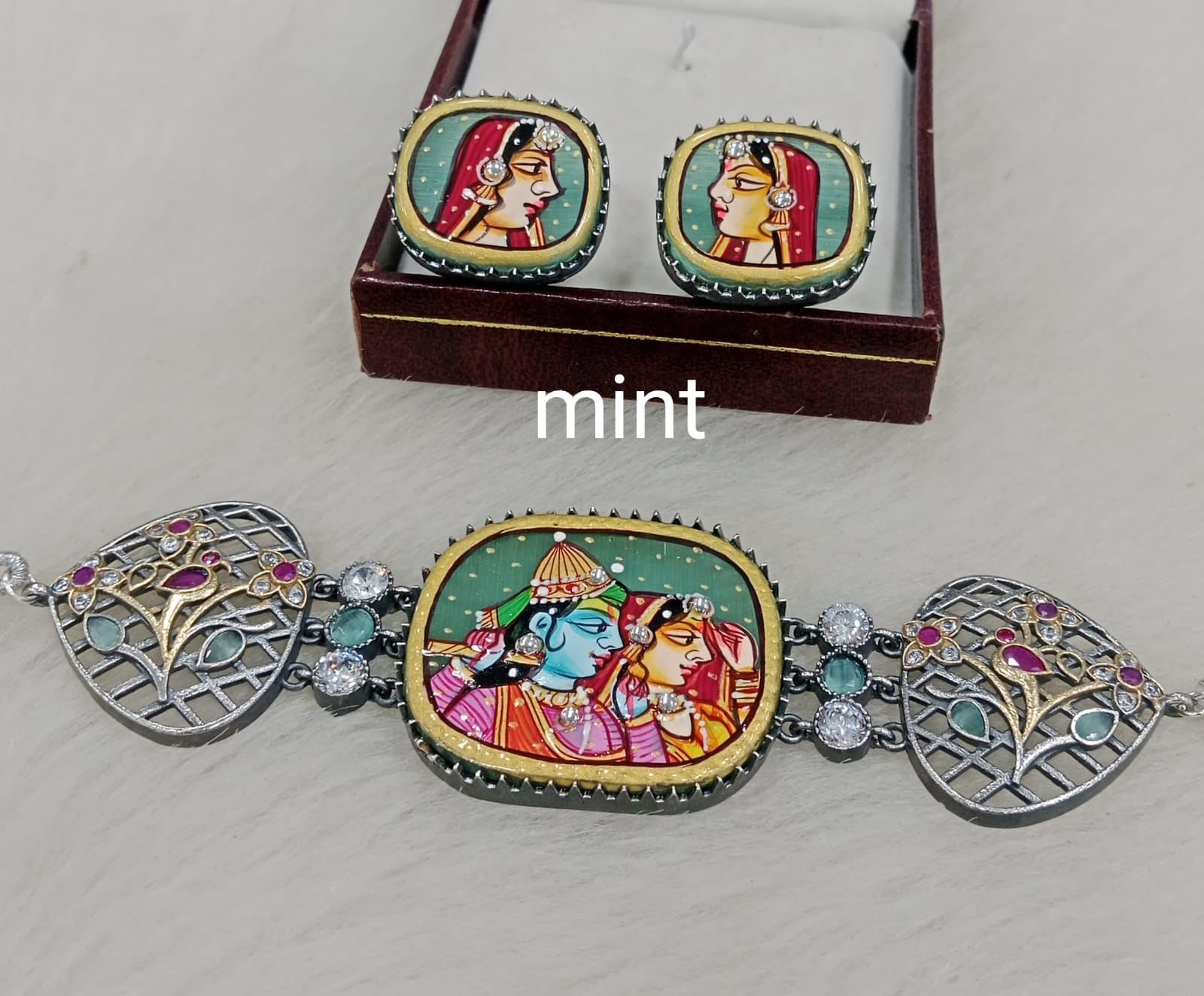 Radha Krishna Tanjore German Silver Choker Set- Mint