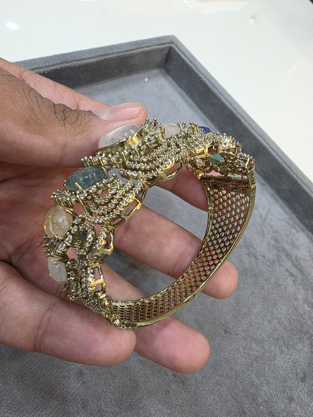 Beliya Sabya Inspired Openable Bracelet- Multi